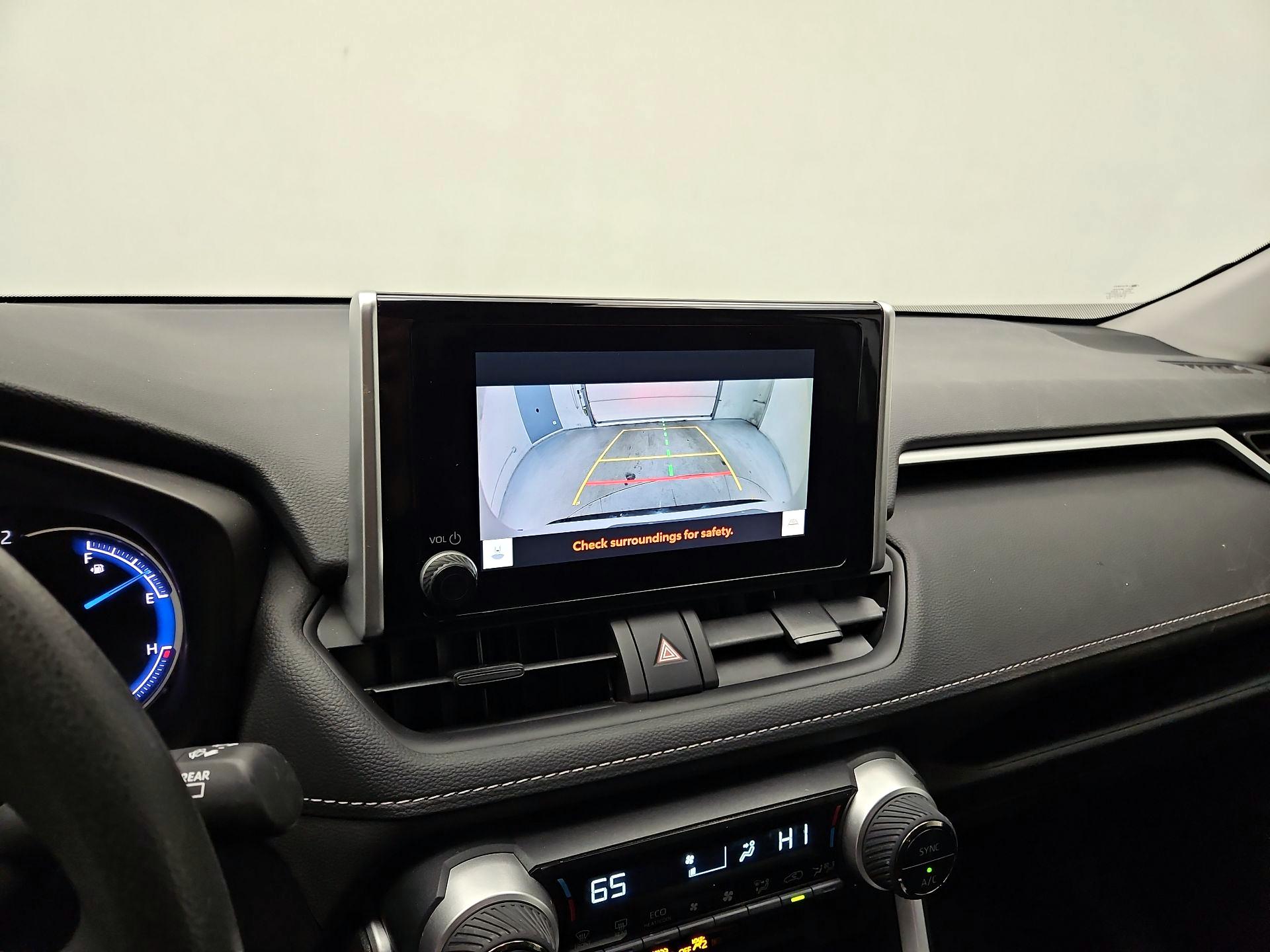 Thumbnail: 2024 Toyota RAV4 - 15