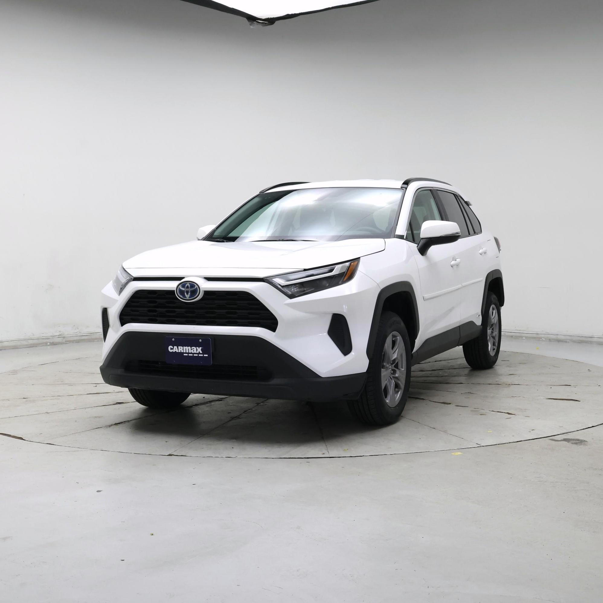 Thumbnail: 2024 Toyota RAV4 - 4