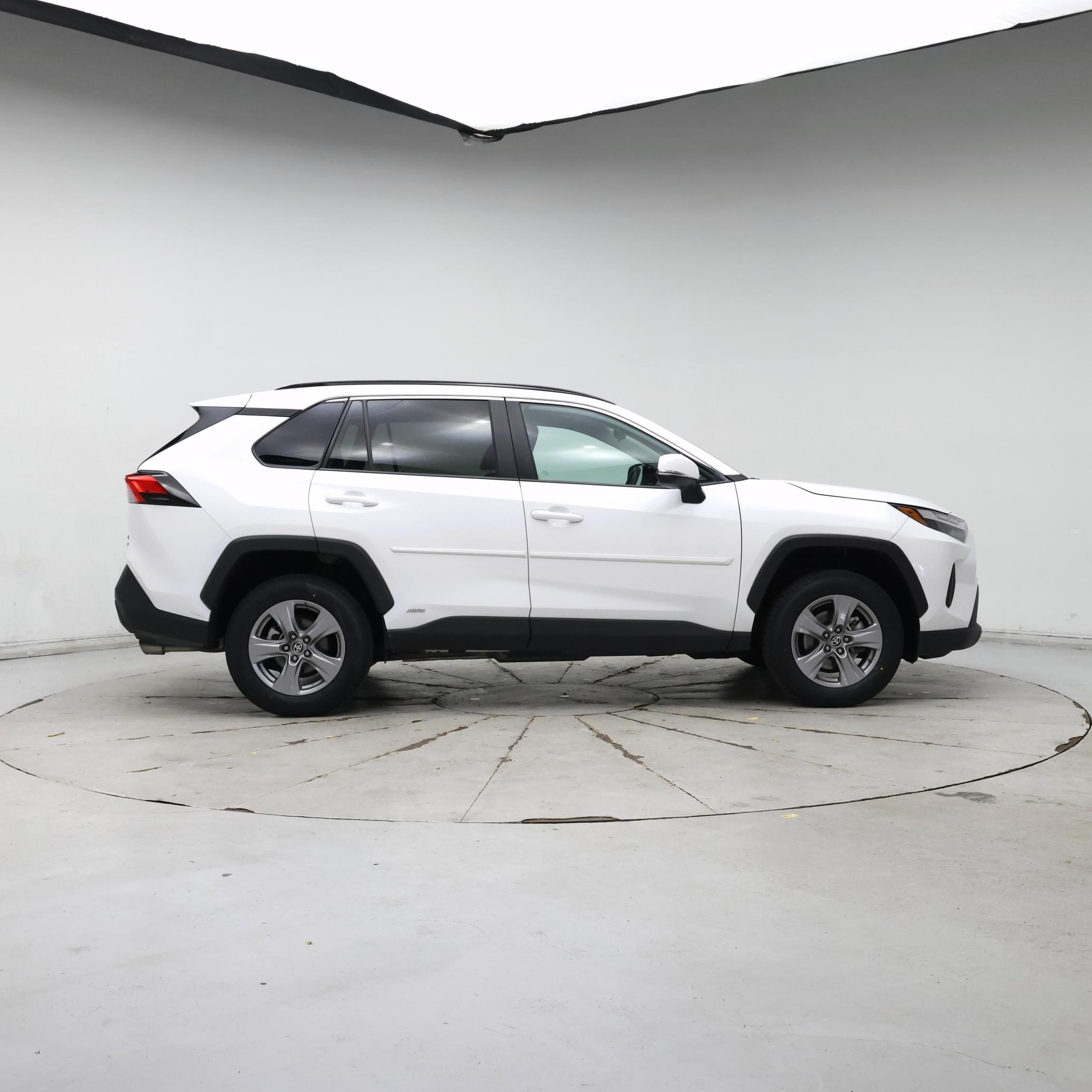 Thumbnail: 2024 Toyota RAV4 - 7