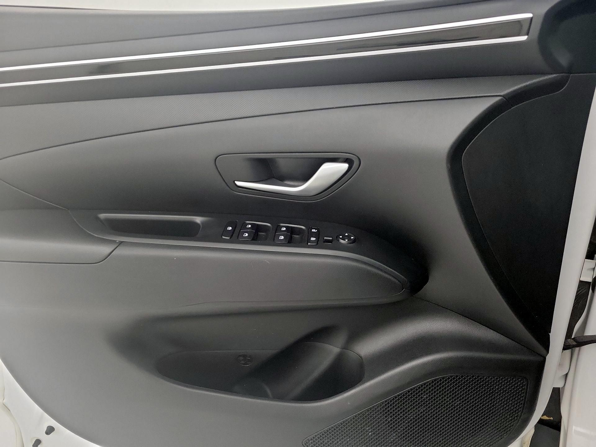 Thumbnail: 2024 Hyundai Tucson - 12