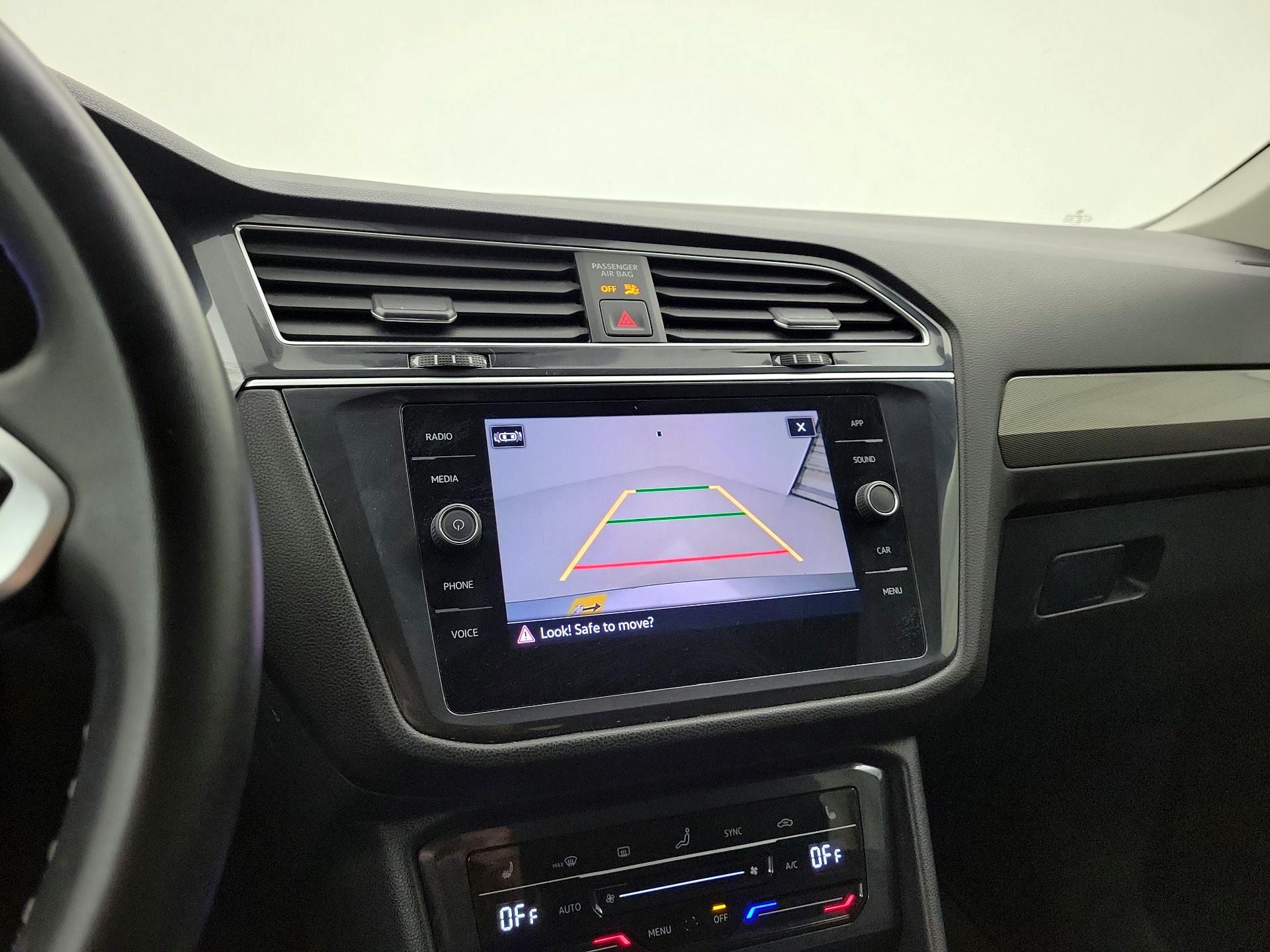 Thumbnail: 2024 Volkswagen Tiguan - 14