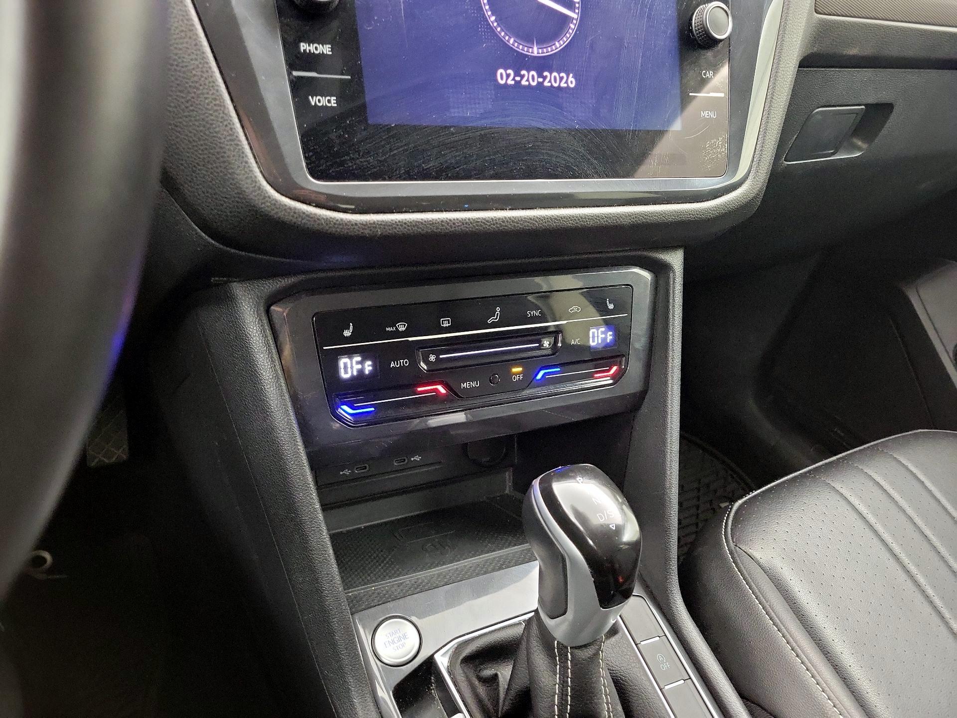 Thumbnail: 2024 Volkswagen Tiguan - 16