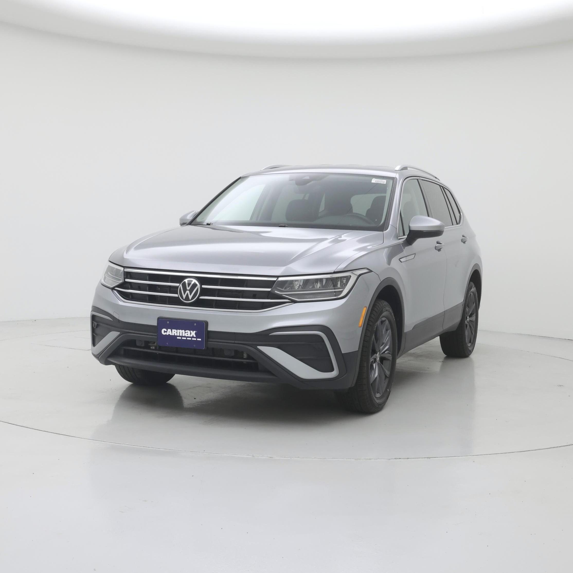 Thumbnail: 2024 Volkswagen Tiguan - 4