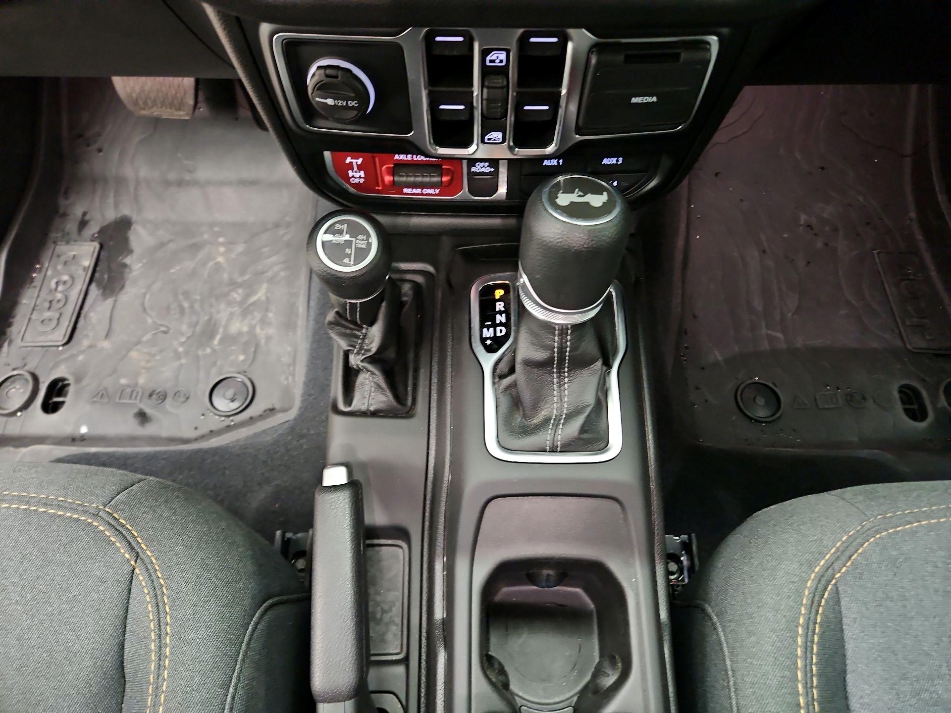 Thumbnail: 2024 Jeep Wrangler - 17