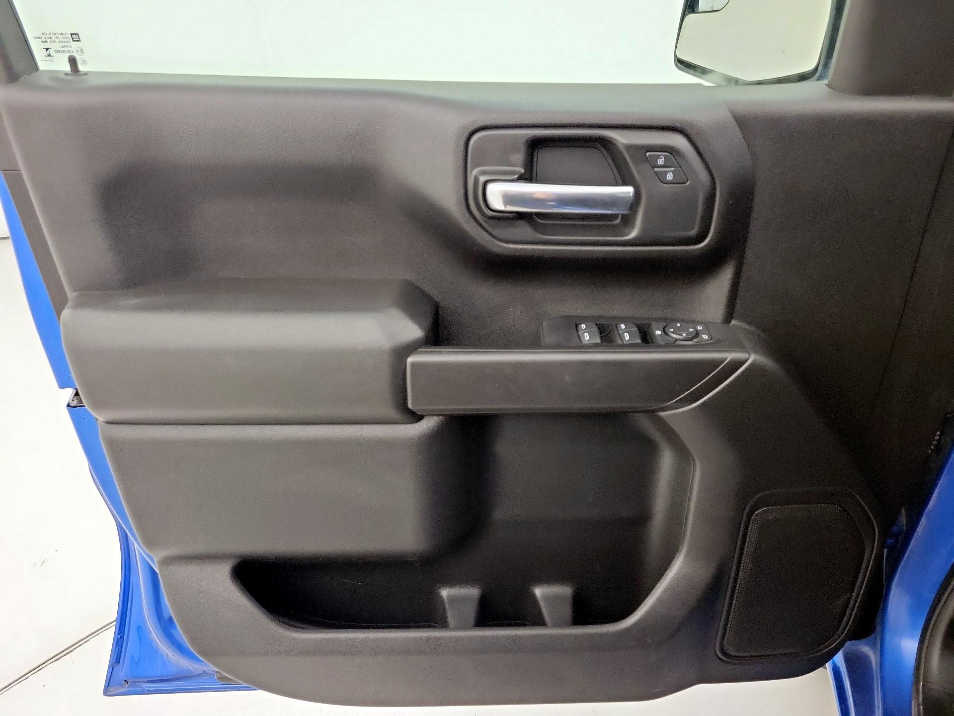 Thumbnail: 2023 Chevrolet Silverado 1500 - 12