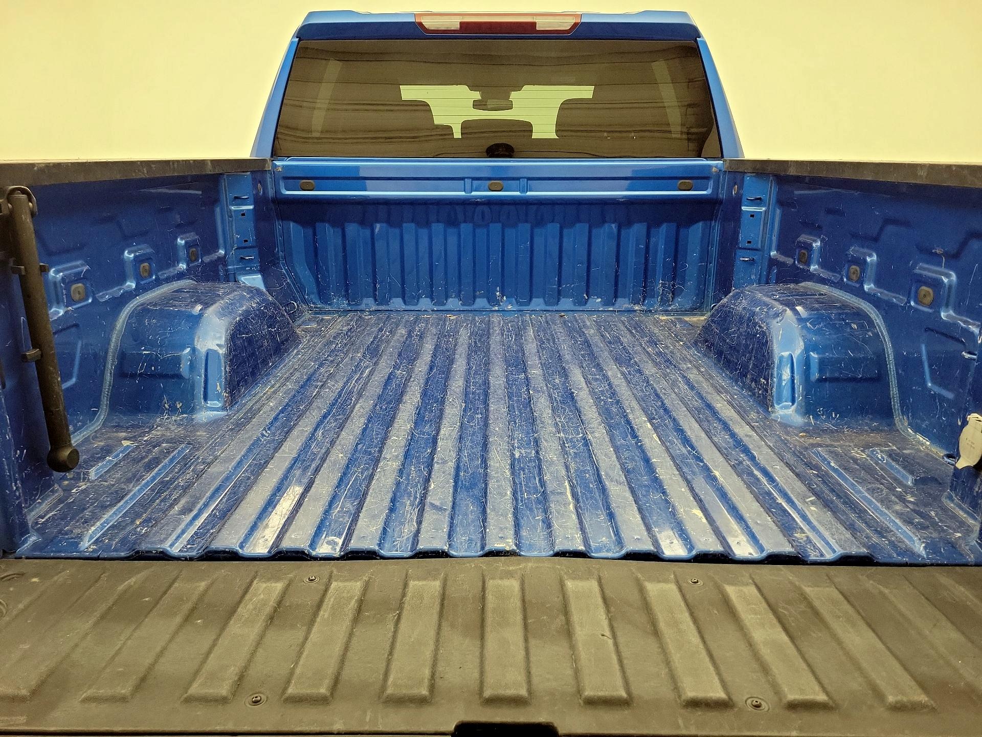 Thumbnail: 2023 Chevrolet Silverado 1500 - 20