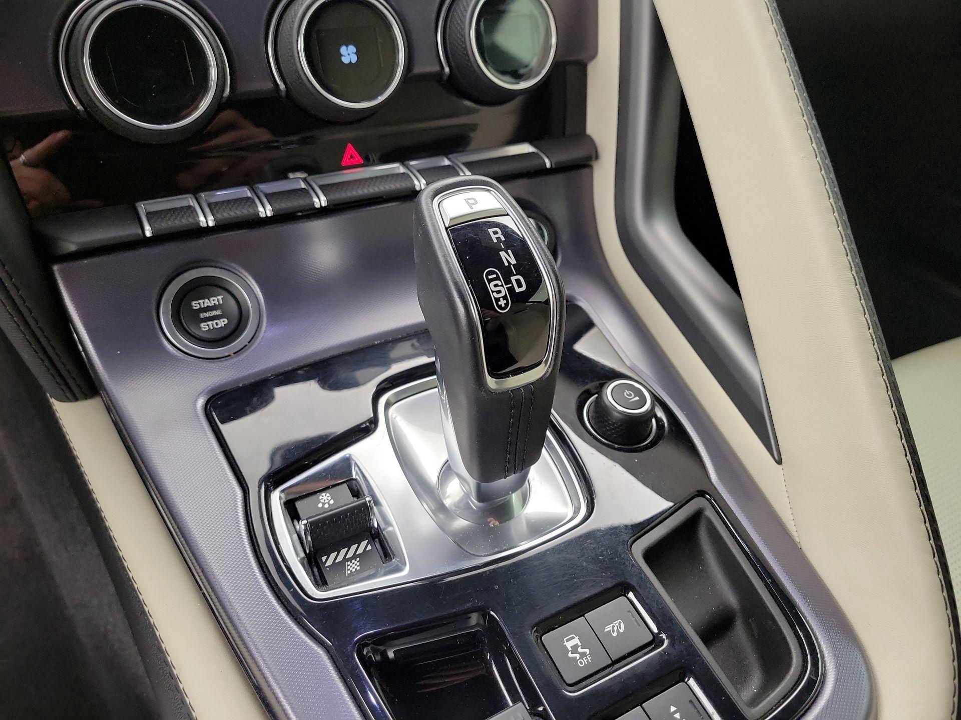 Thumbnail: 2020 Jaguar F-Type - 18