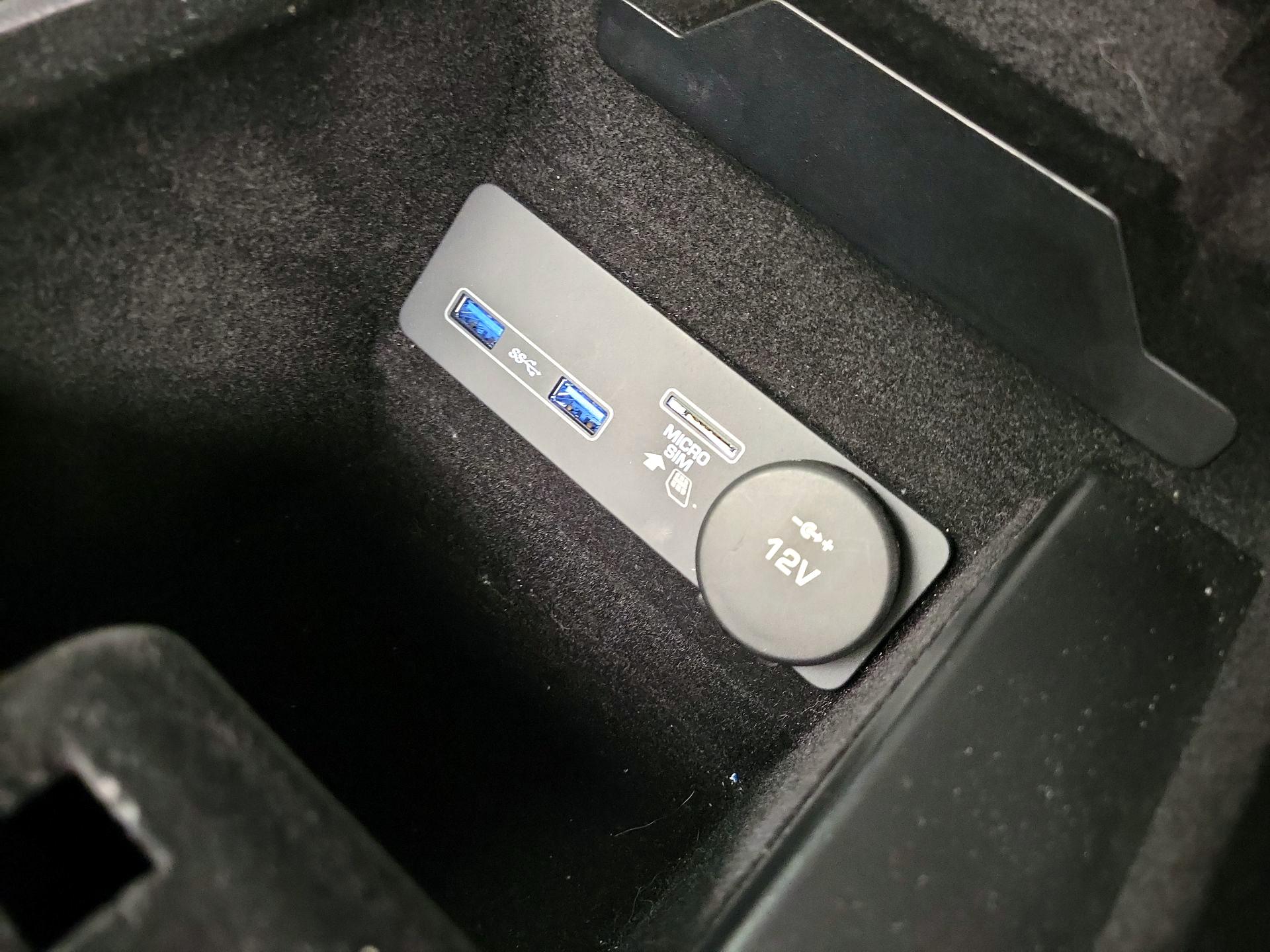 Thumbnail: 2020 Jaguar F-Type - 19