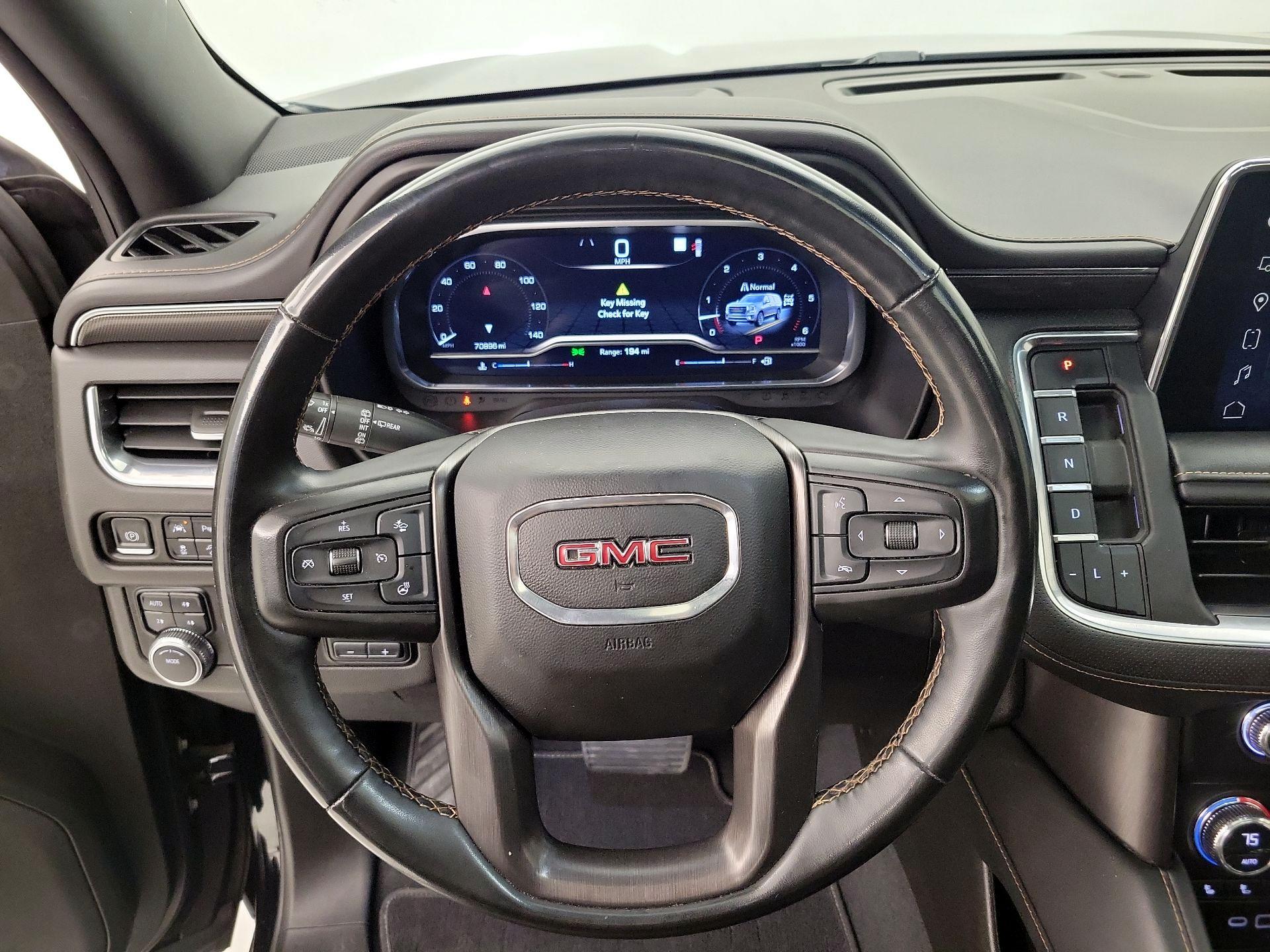 Thumbnail: 2023 GMC Yukon - 10