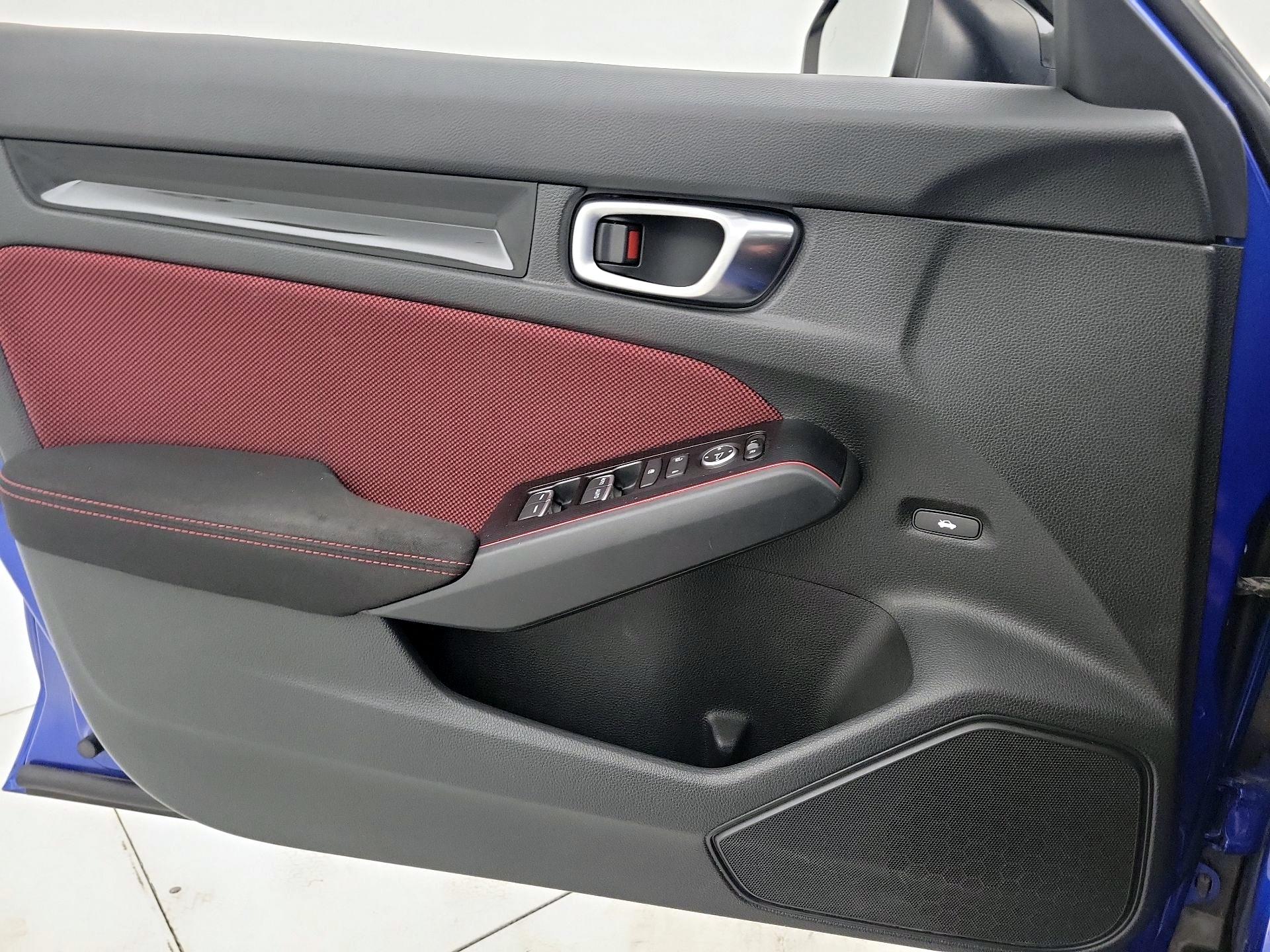 Thumbnail: 2023 Honda Civic - 12