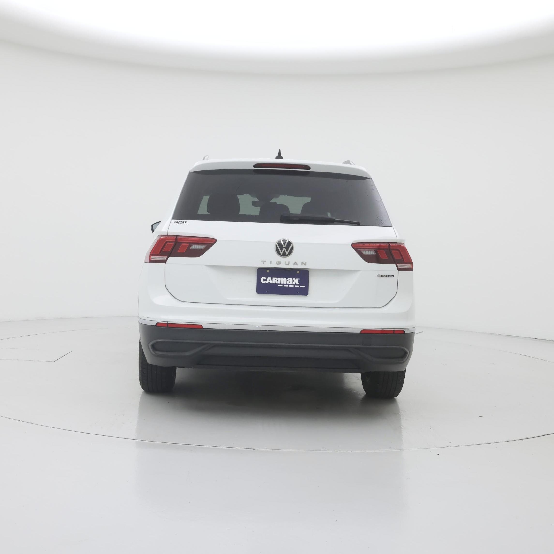 Thumbnail: 2022 Volkswagen Tiguan - 6