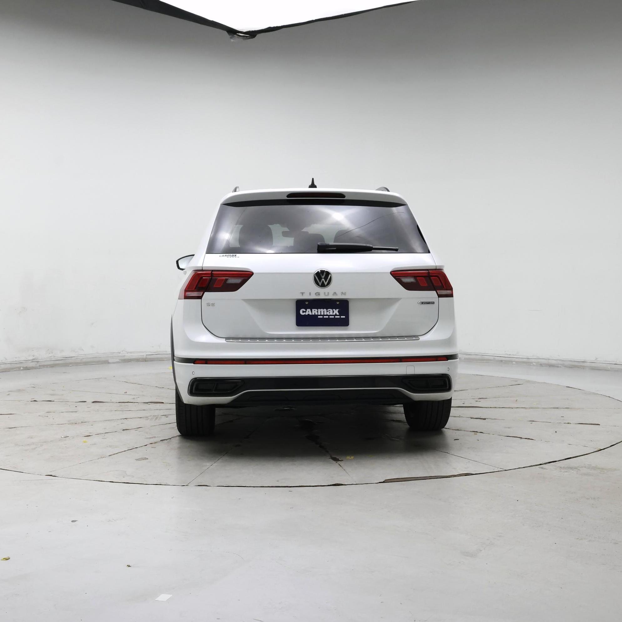 Thumbnail: 2022 Volkswagen Tiguan - 6