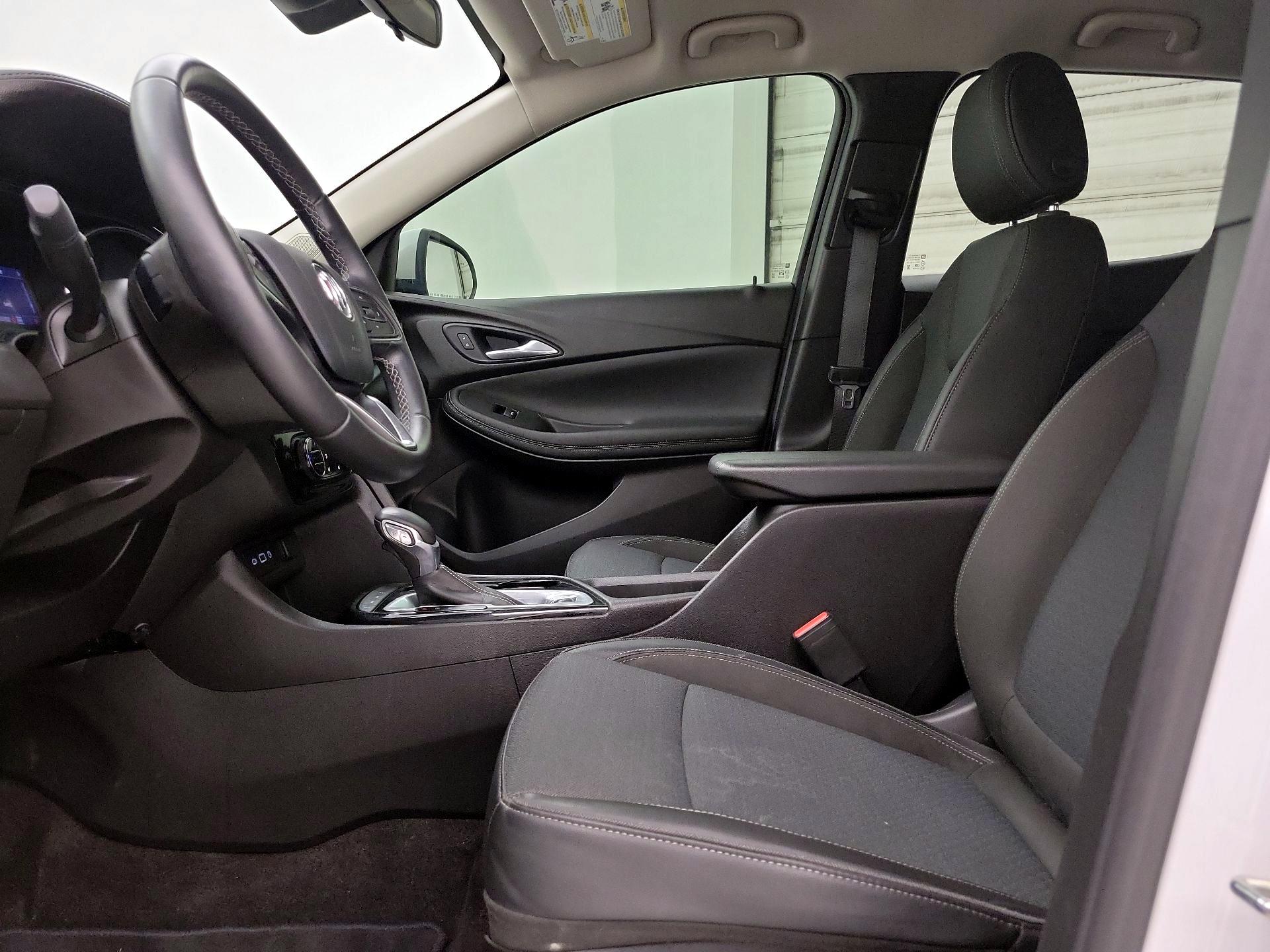 Thumbnail: 2020 Buick Encore GX - 11