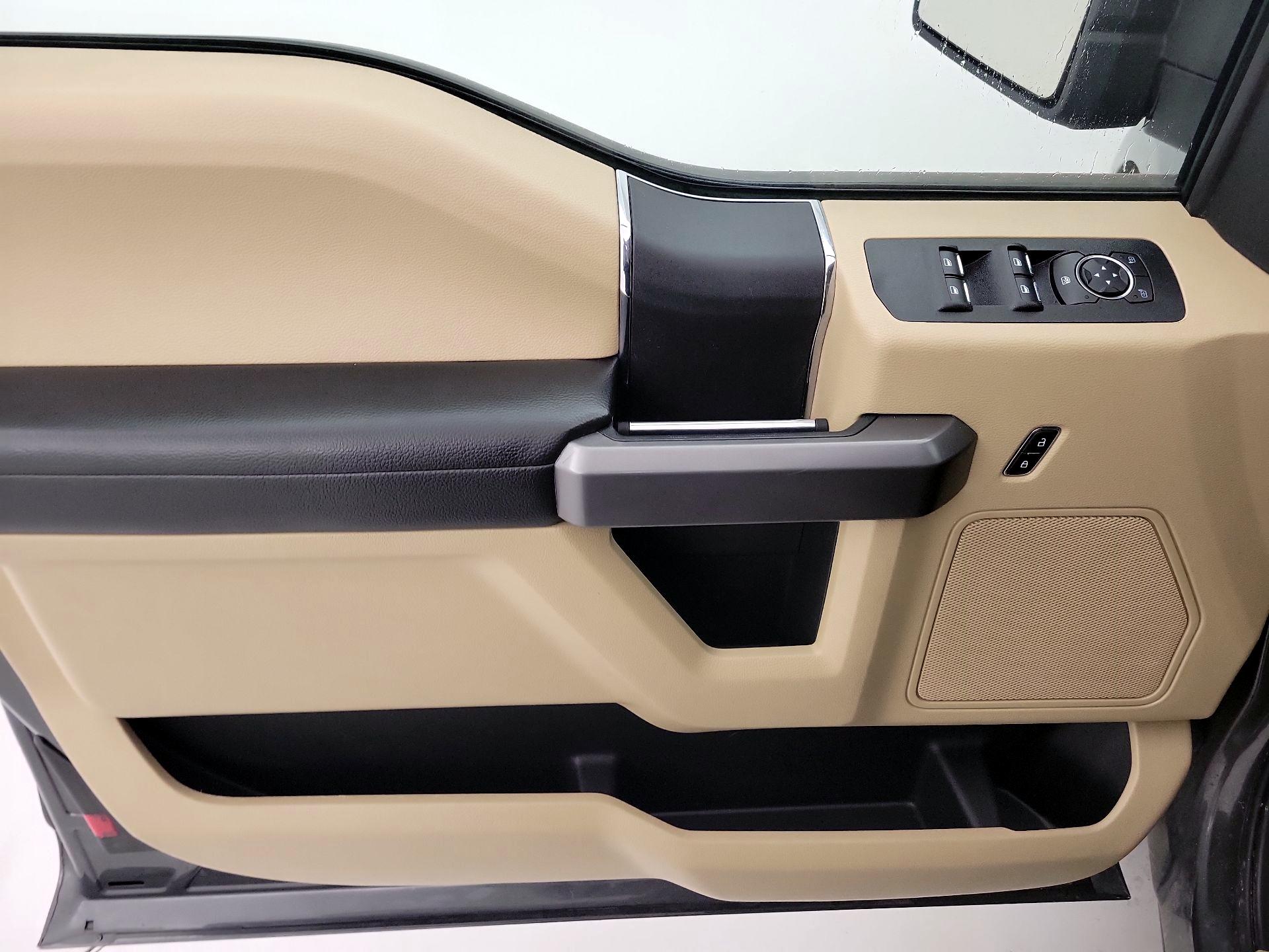 Thumbnail: 2019 Ford F-150 - 12