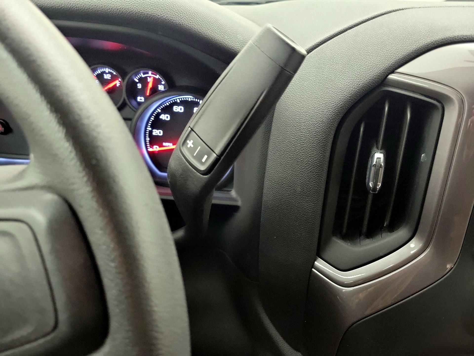 Thumbnail: 2023 Chevrolet Silverado 1500 - 17