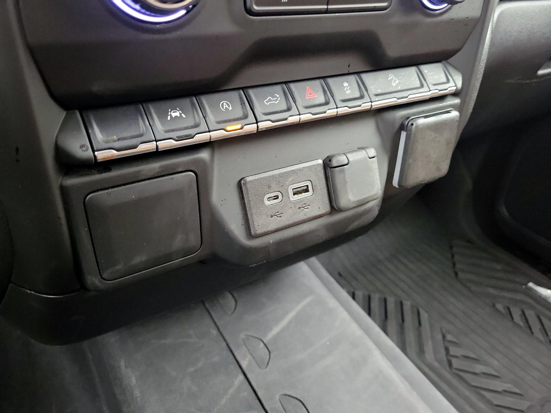 Thumbnail: 2023 Chevrolet Silverado 1500 - 18