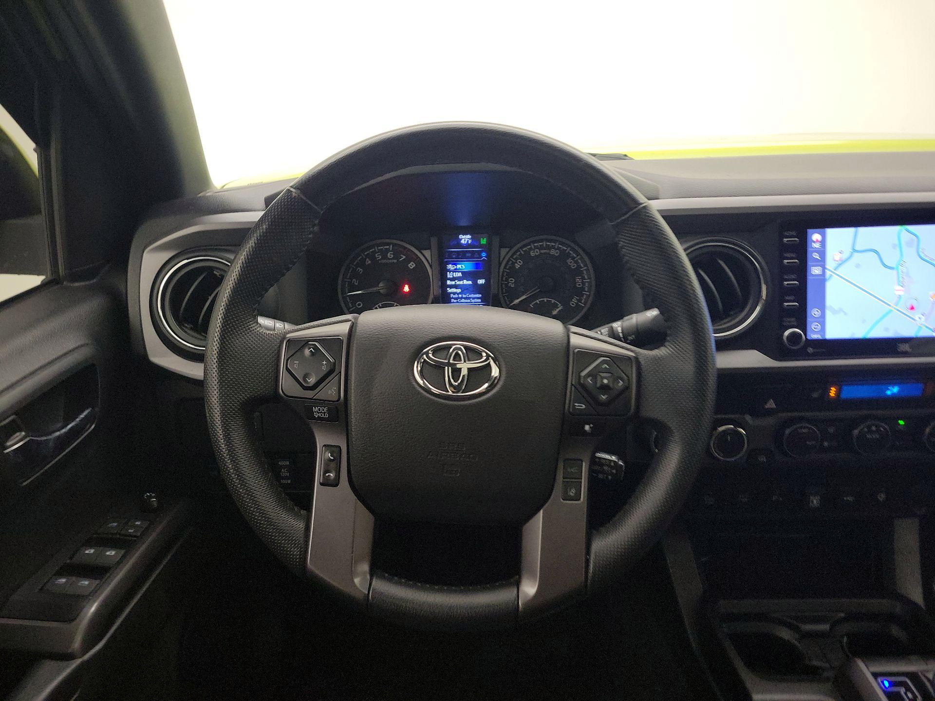 Thumbnail: 2023 Toyota Tacoma - 10