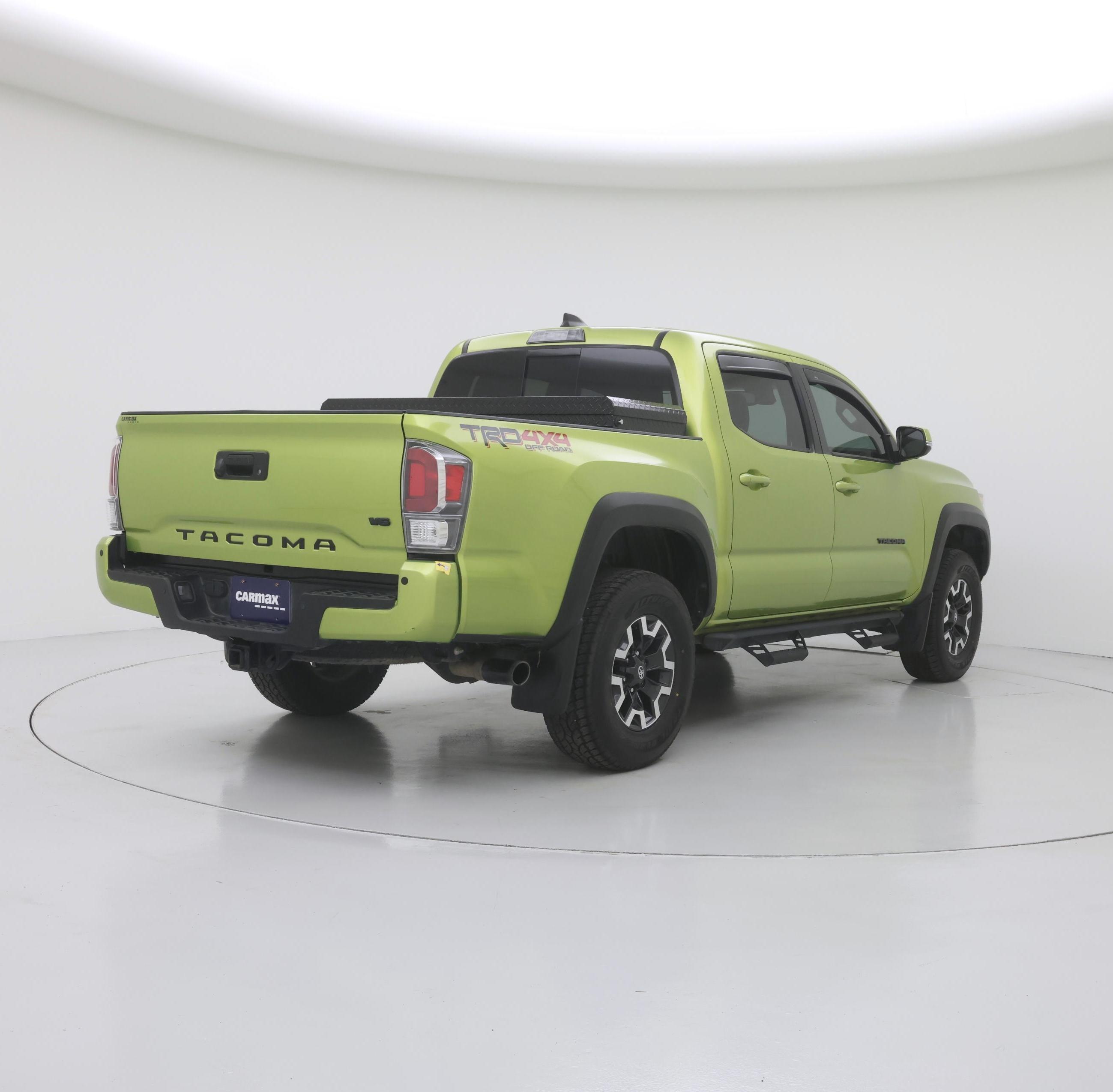 Thumbnail: 2023 Toyota Tacoma - 8