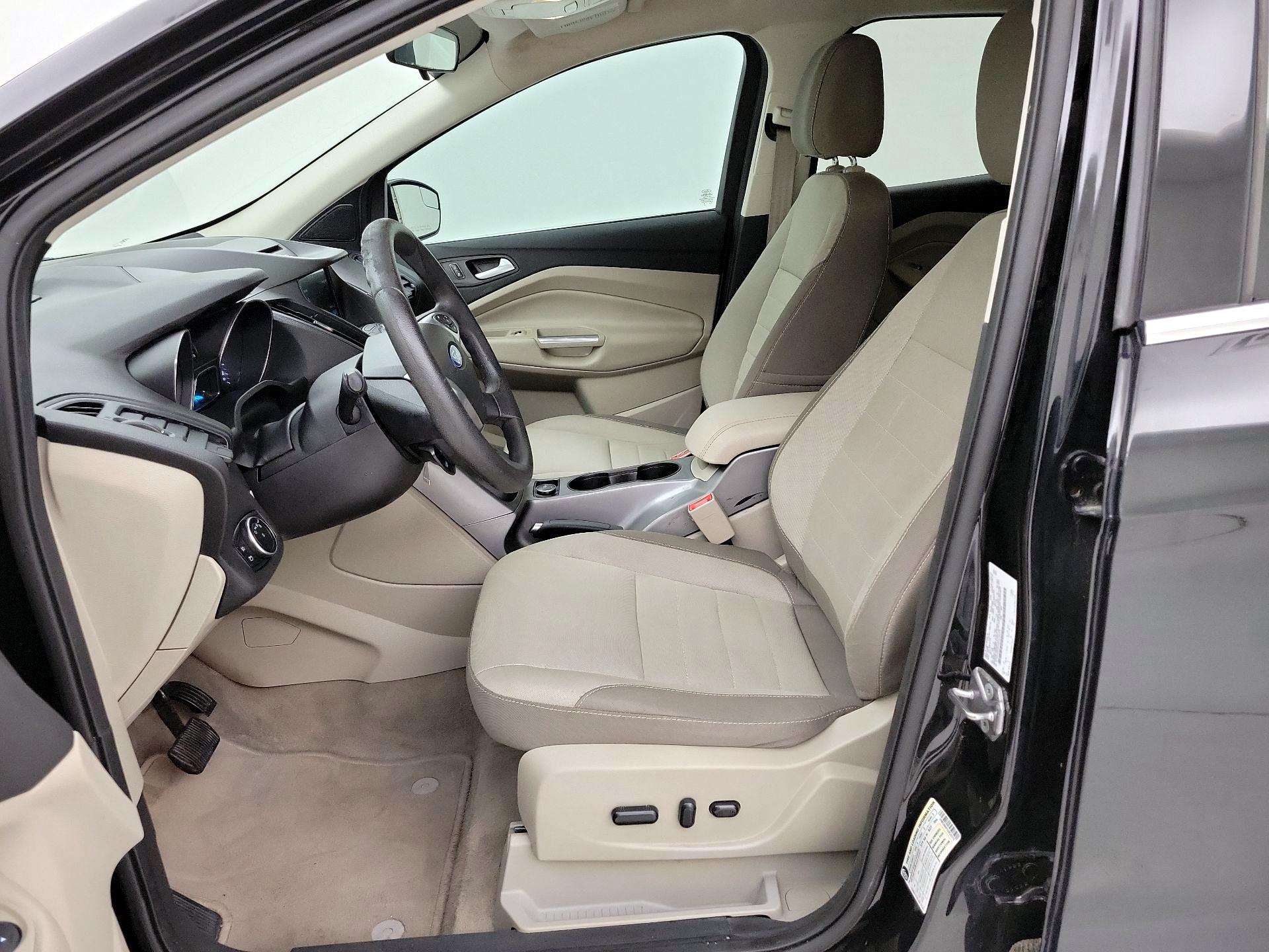 Thumbnail: 2016 Ford Escape - 9