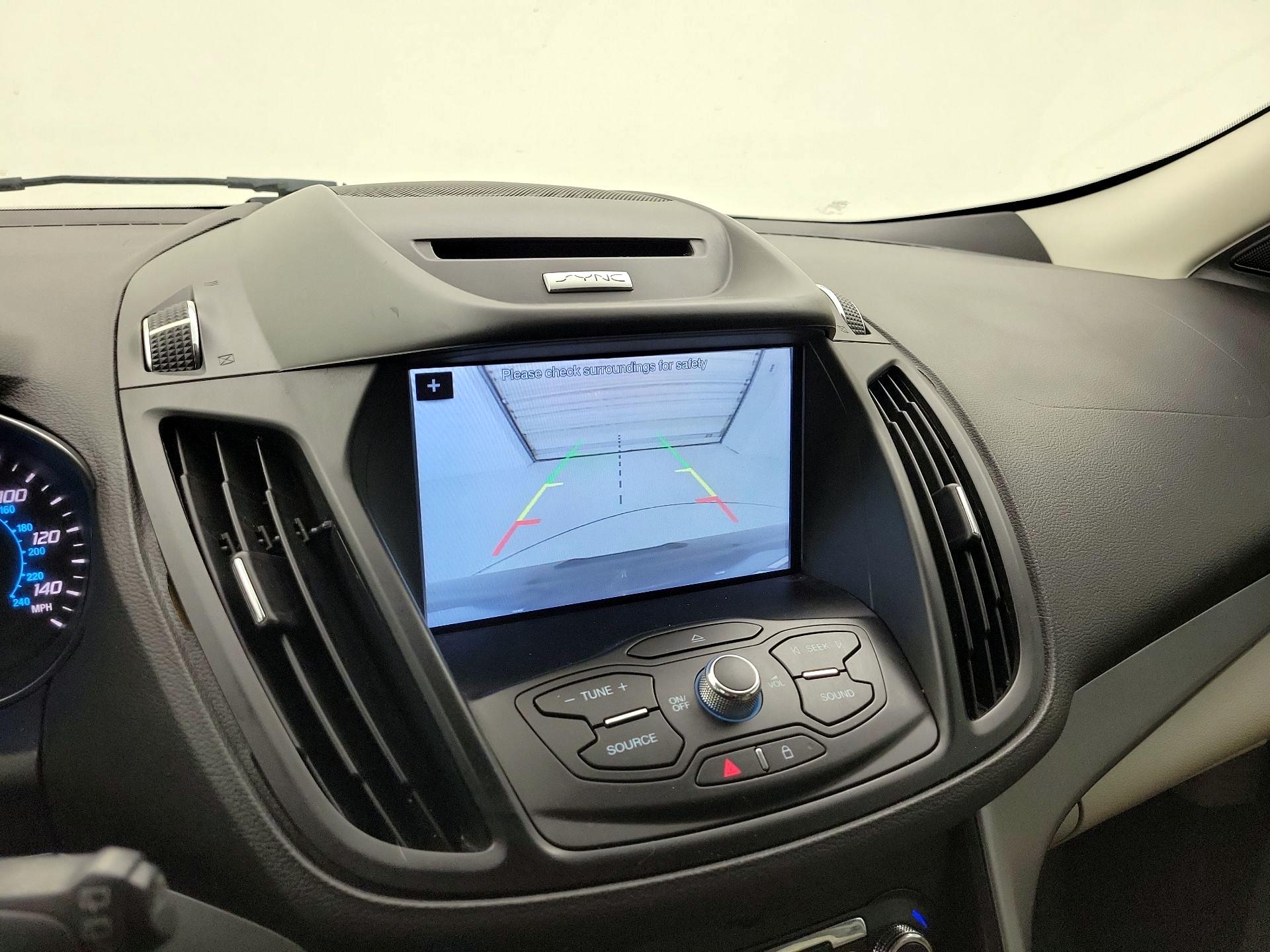 Thumbnail: 2016 Ford Escape - 12