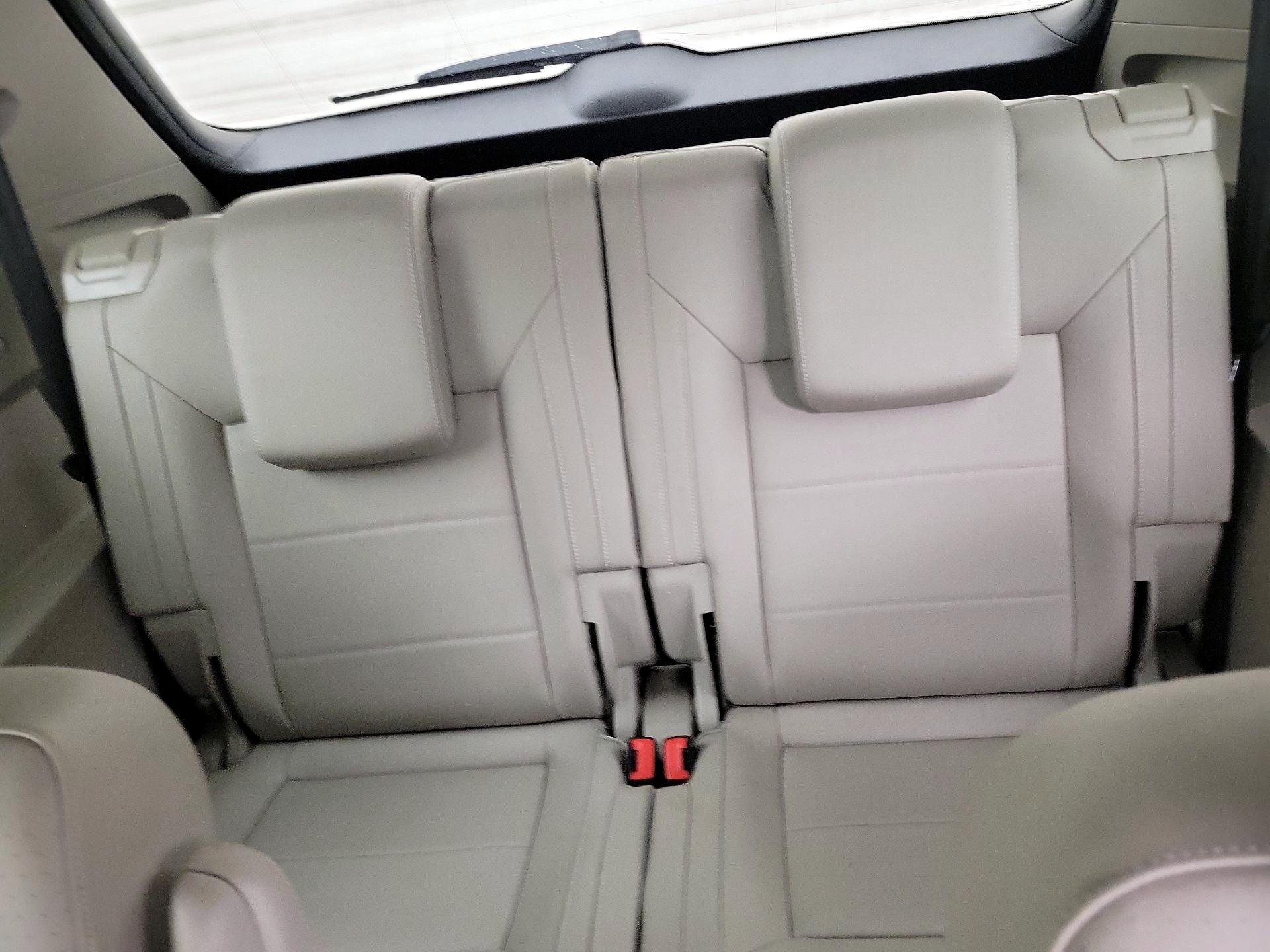 Thumbnail: 2021 Volkswagen Atlas - 20