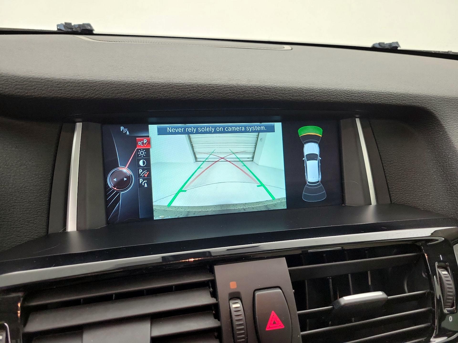 Thumbnail: 2015 BMW X3 - 15