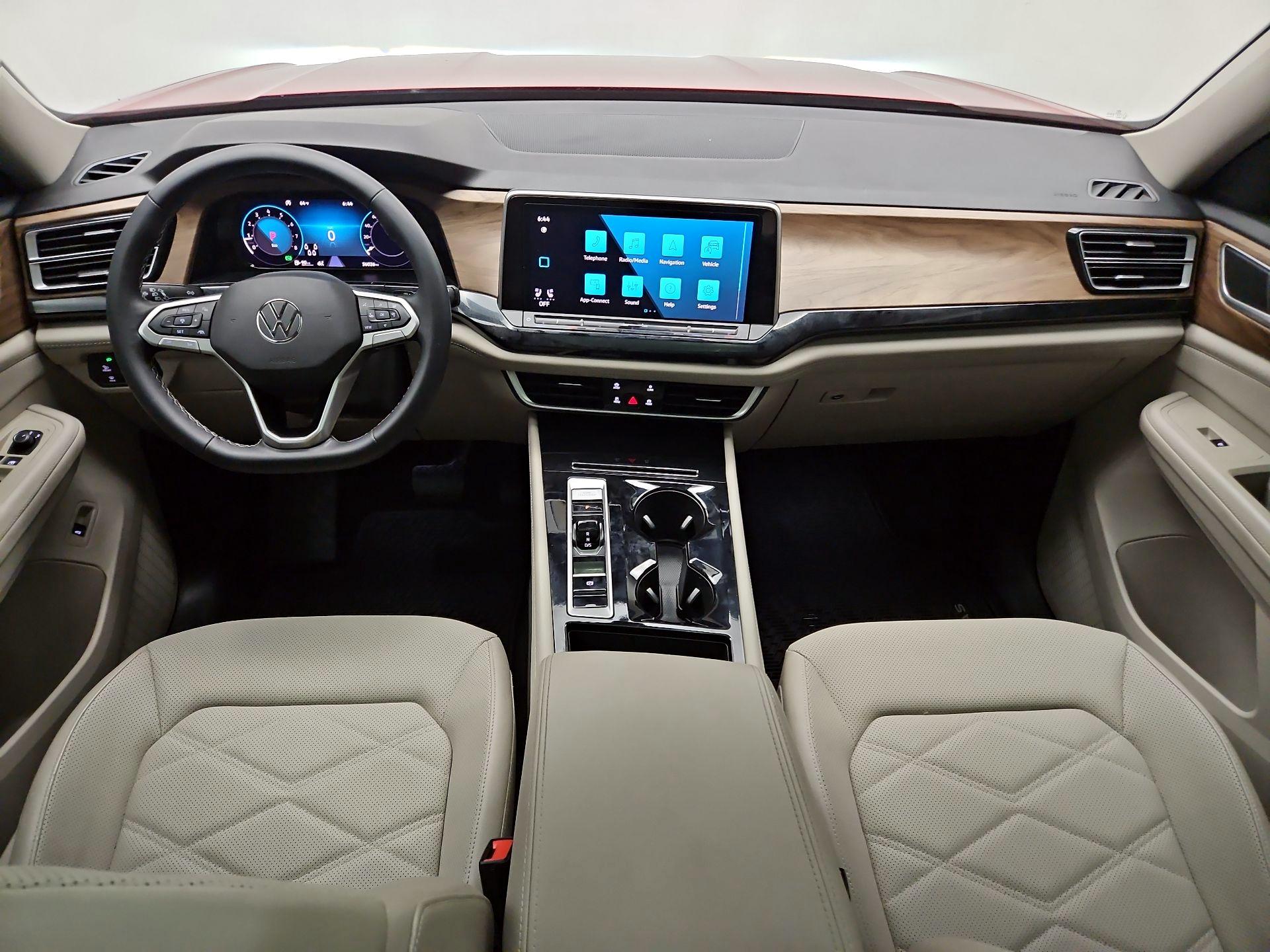 Thumbnail: 2024 Volkswagen Atlas - 9