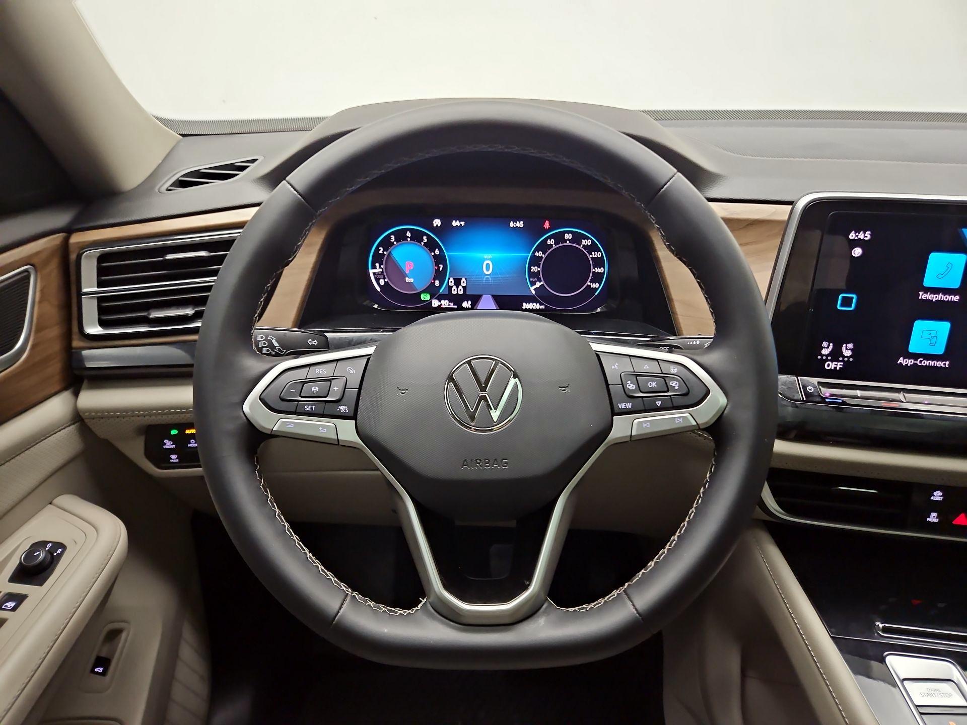 Thumbnail: 2024 Volkswagen Atlas - 10