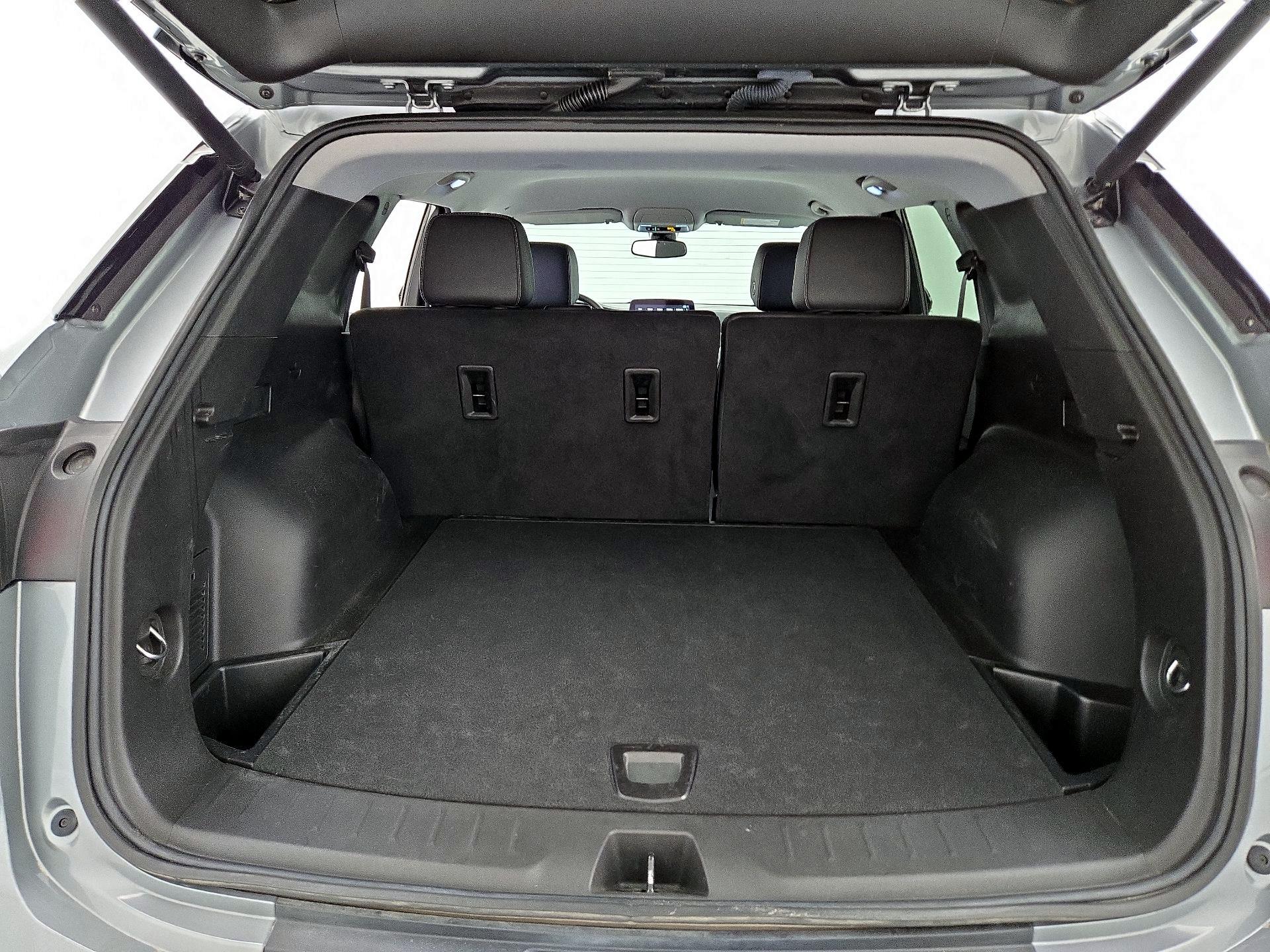 Thumbnail: 2023 Chevrolet Blazer - 20