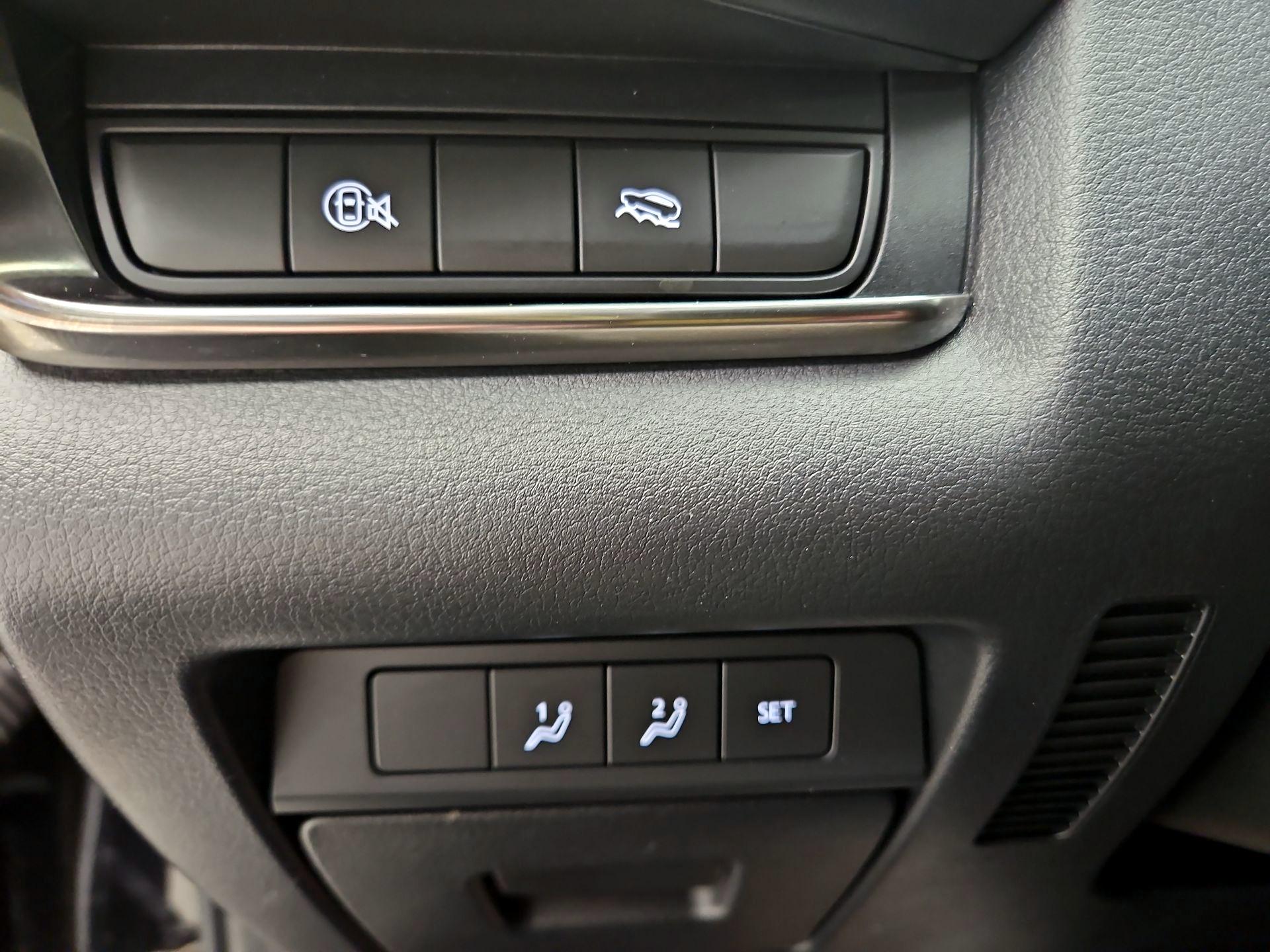 Thumbnail: 2025 Mazda CX-30 - 13