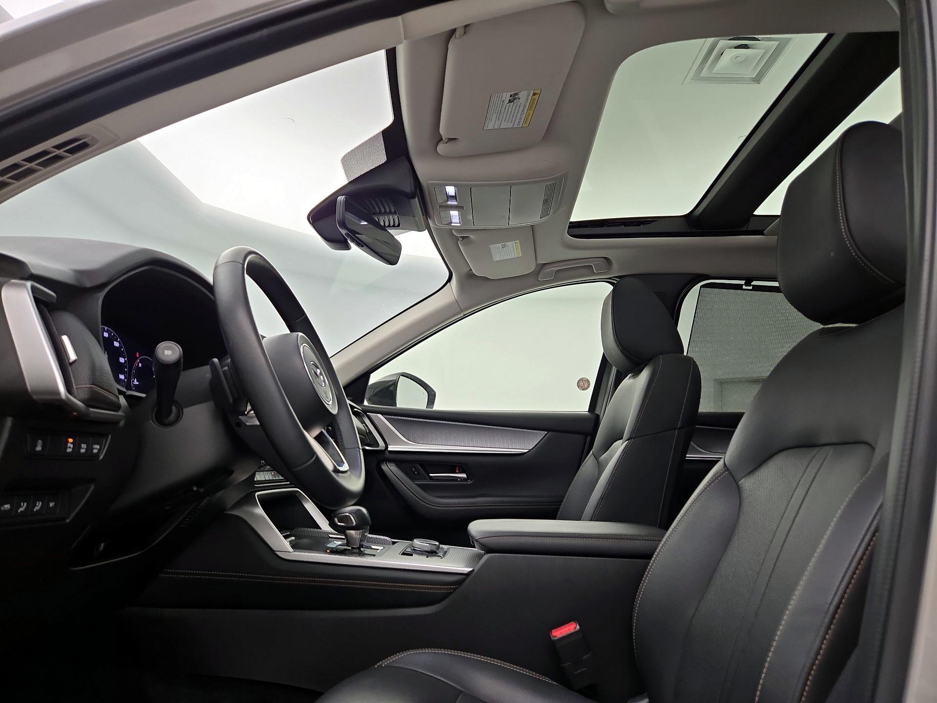 Thumbnail: 2025 Mazda CX-90 - 19