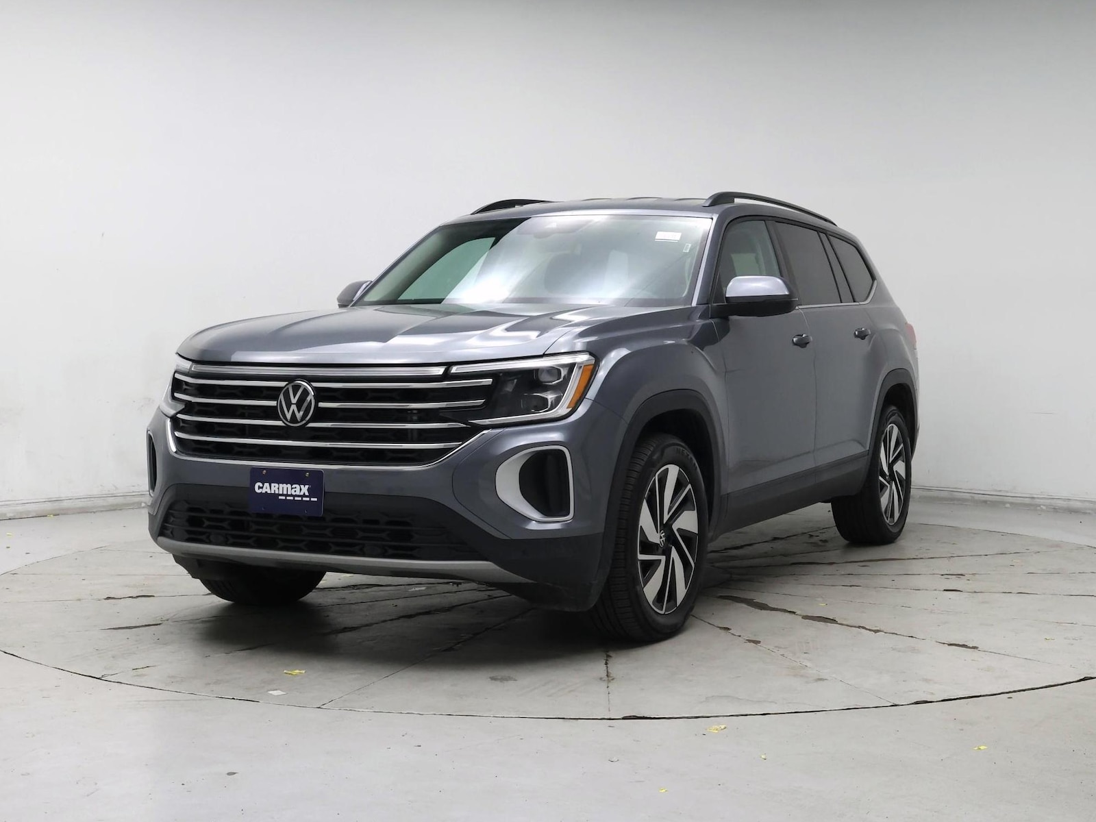 2025 Volkswagen Atlas SE w/Tech - Photo 5