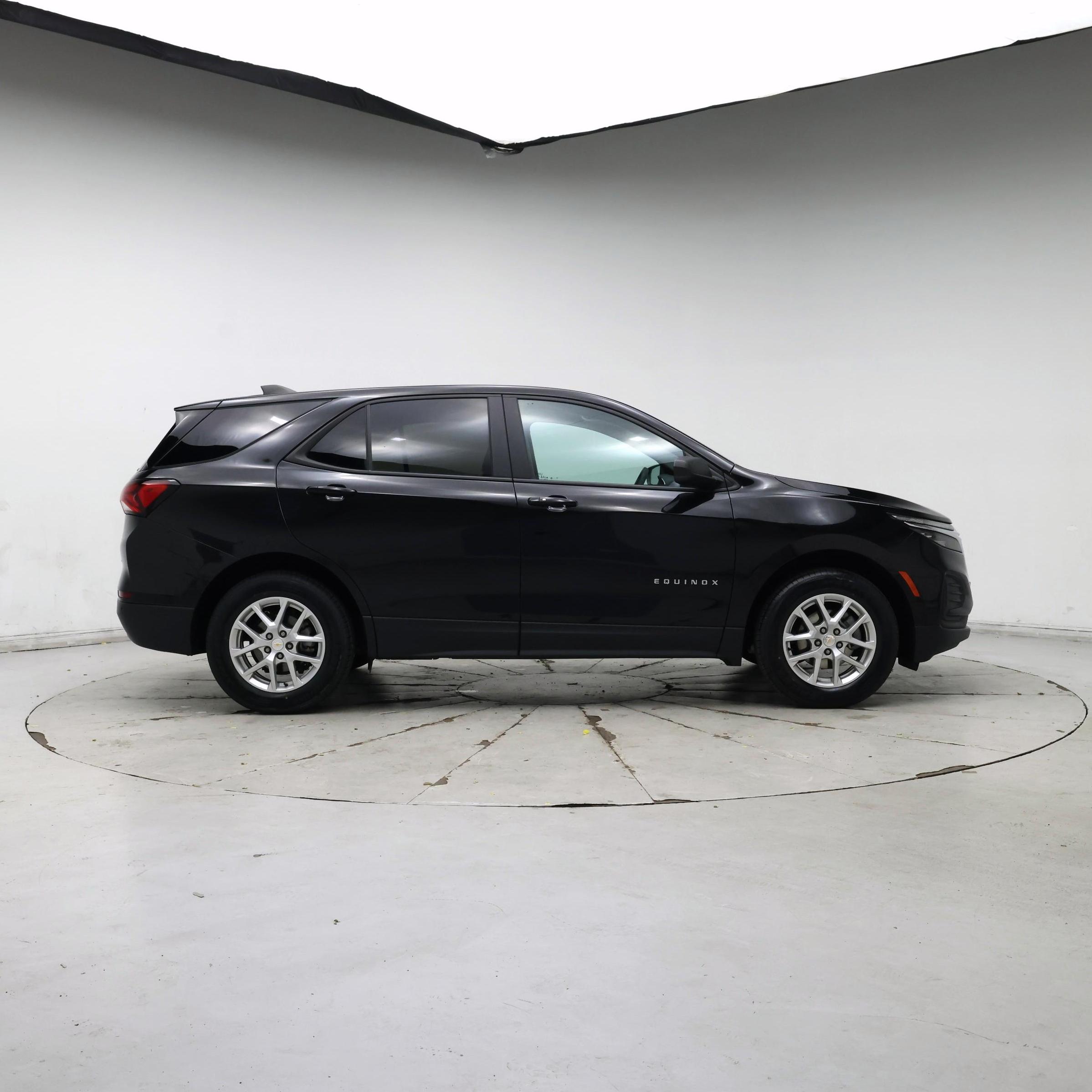 Thumbnail: 2023 Chevrolet Equinox - 7