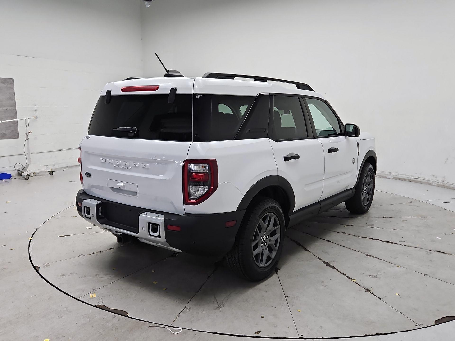Thumbnail: 2025 Ford Bronco Sport - 5