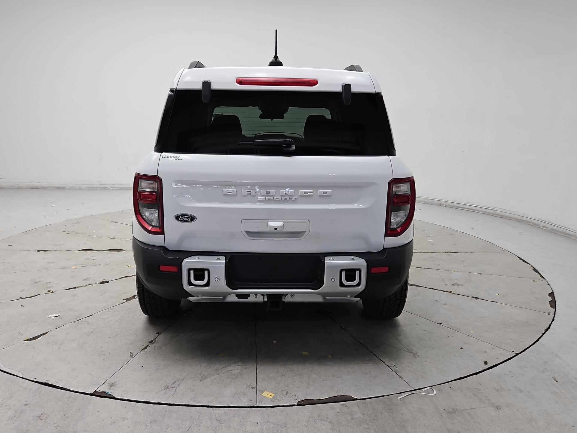 Thumbnail: 2025 Ford Bronco Sport - 6