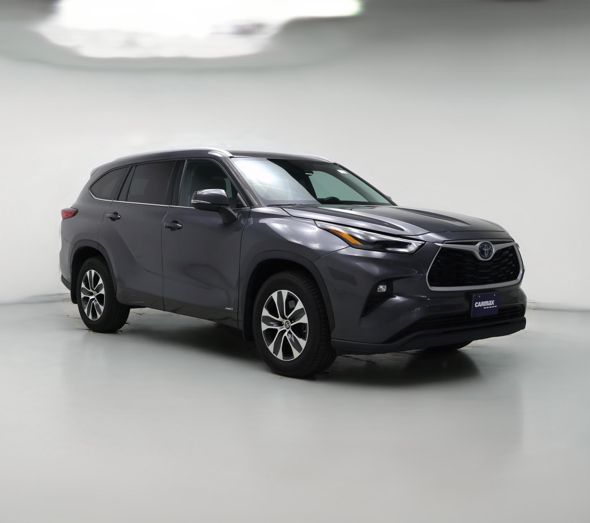 Thumbnail: 2022 Toyota Highlander - 1