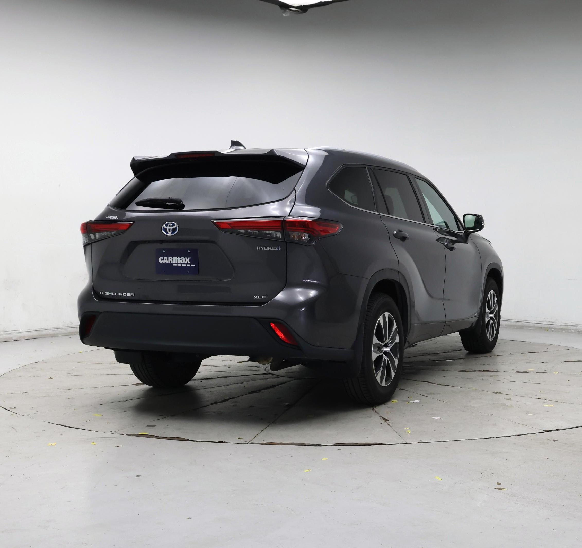 Thumbnail: 2022 Toyota Highlander - 8