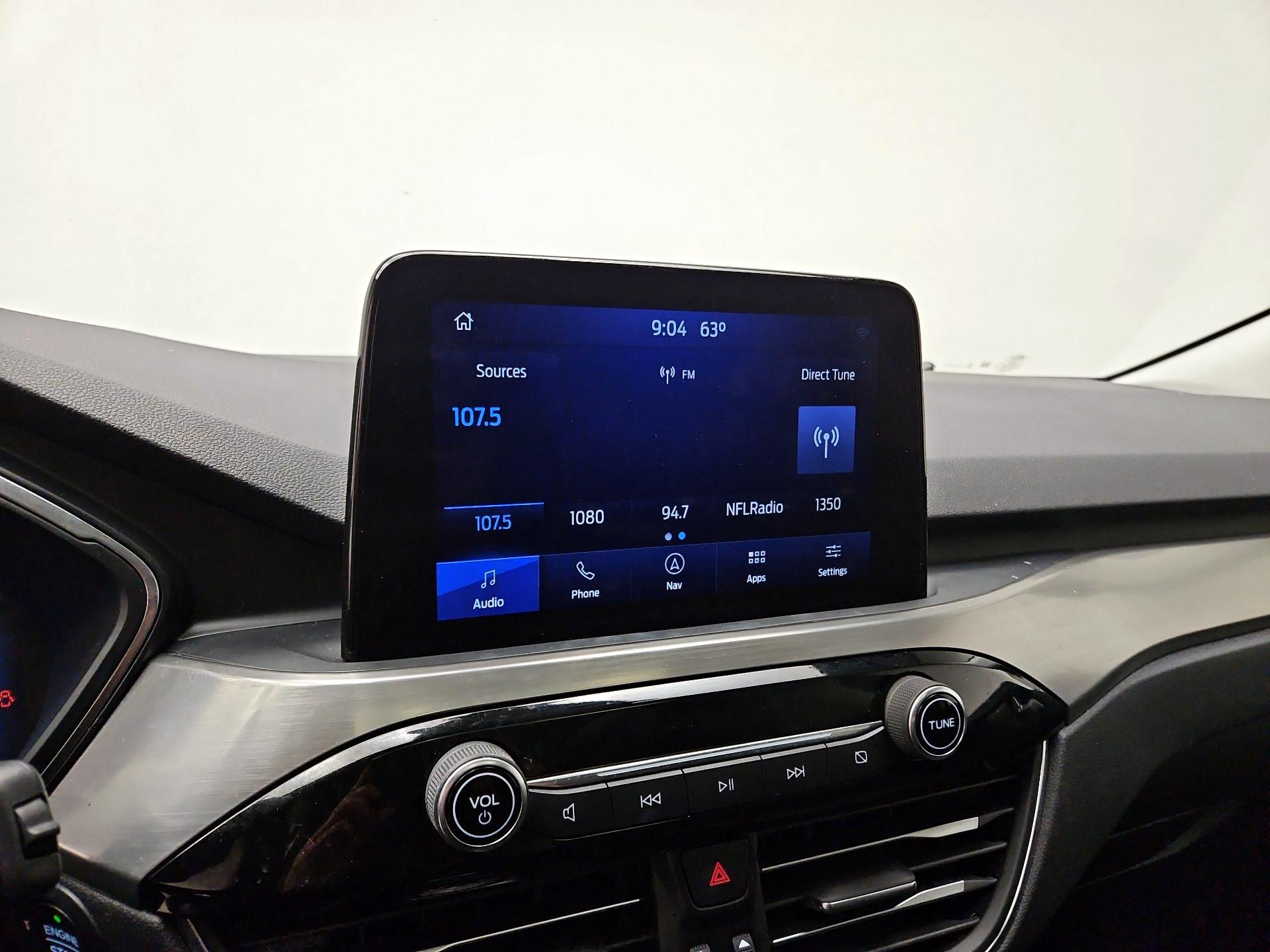 Thumbnail: 2022 Ford Escape - 16