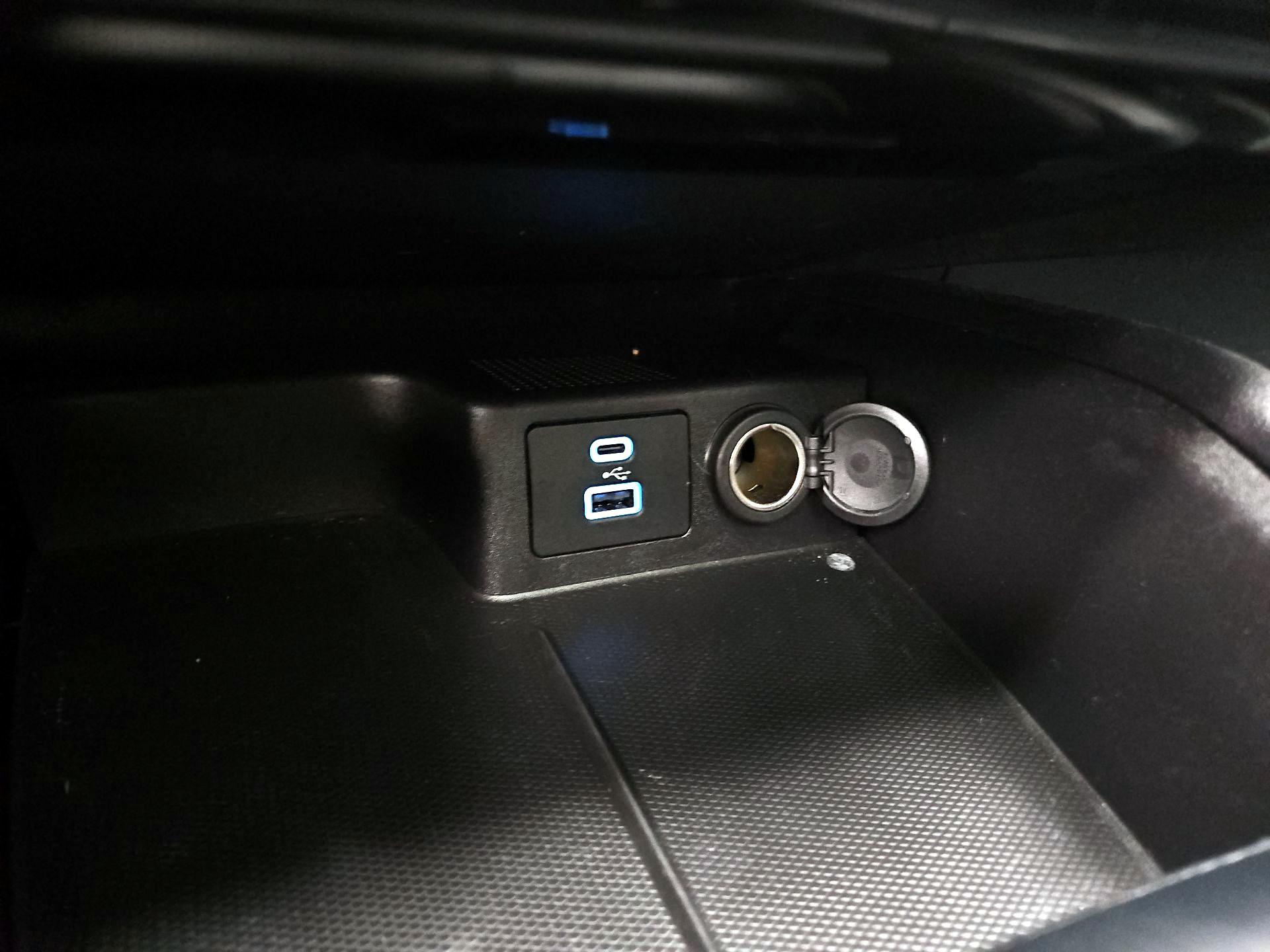 Thumbnail: 2022 Ford Escape - 19