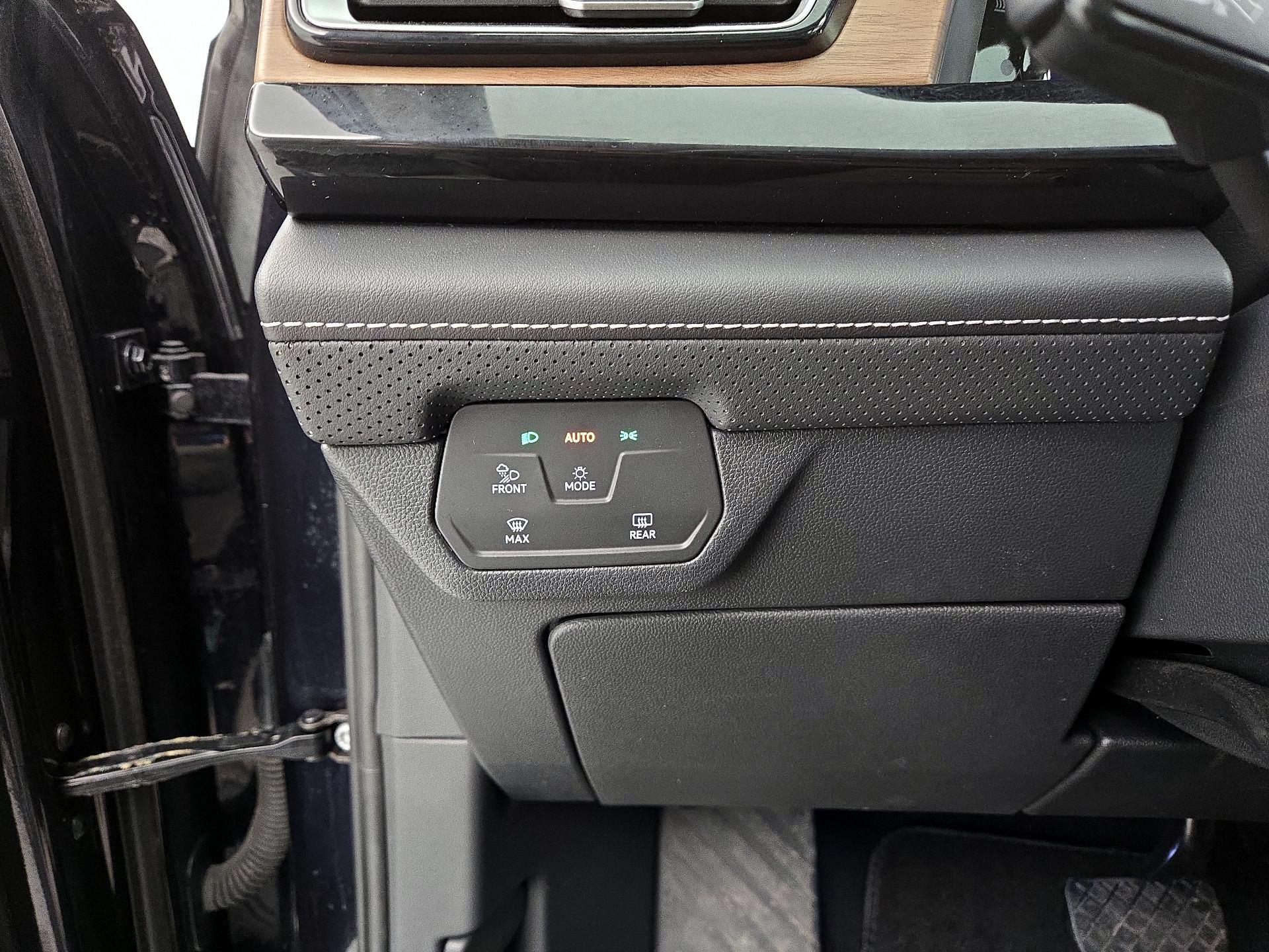 Thumbnail: 2025 Volkswagen Atlas - 13