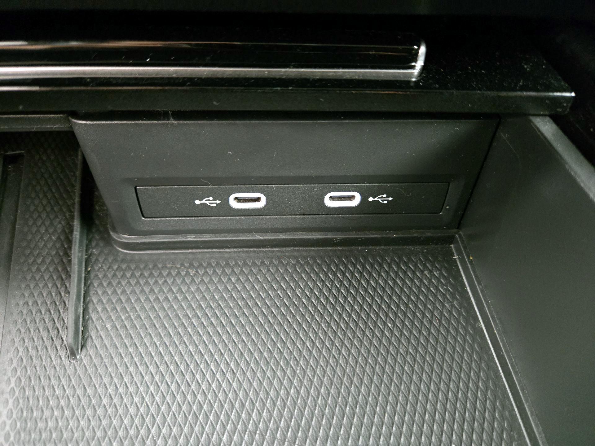 Thumbnail: 2025 Volkswagen Atlas - 18