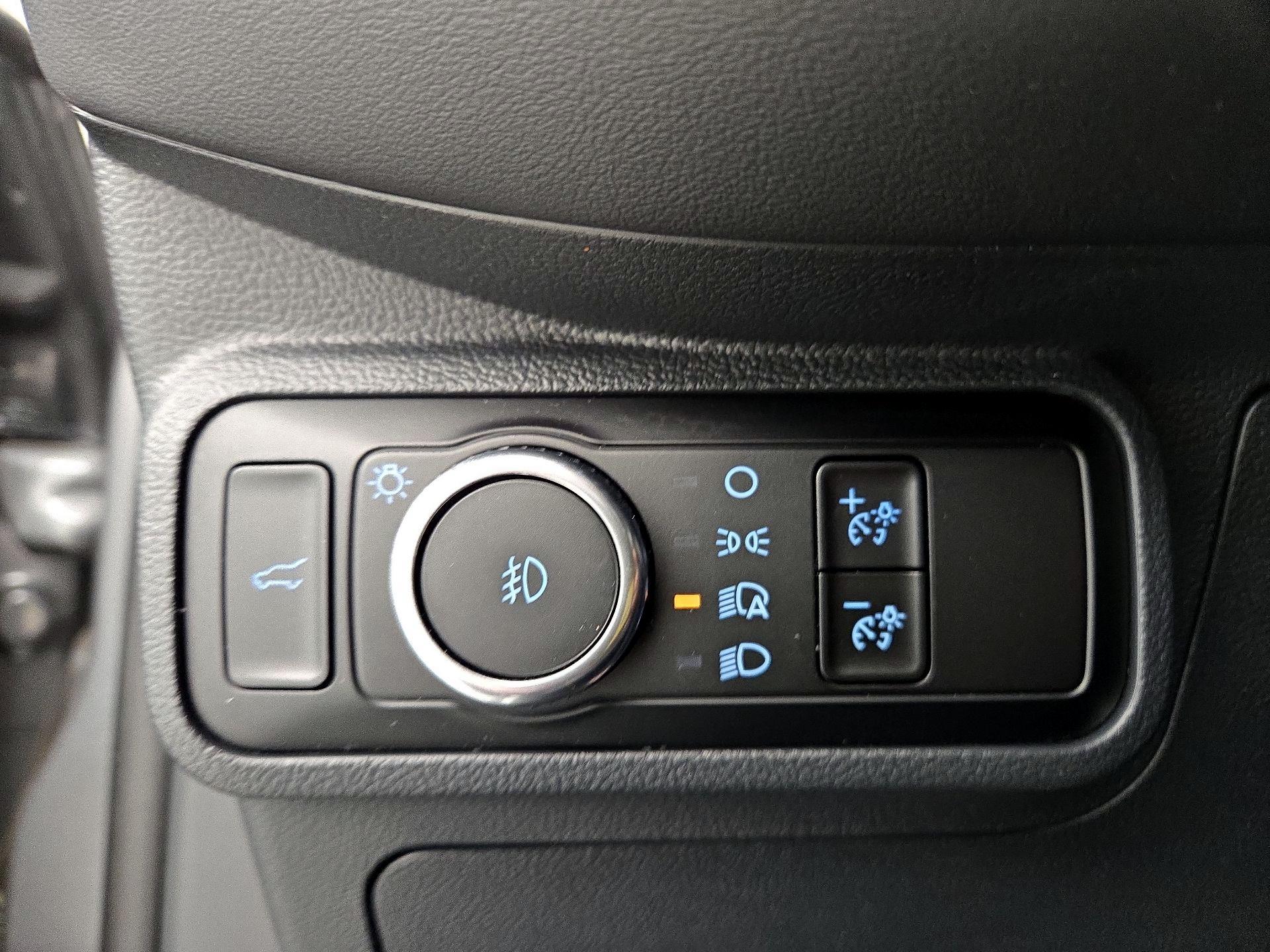 Thumbnail: 2025 Ford Explorer - 13