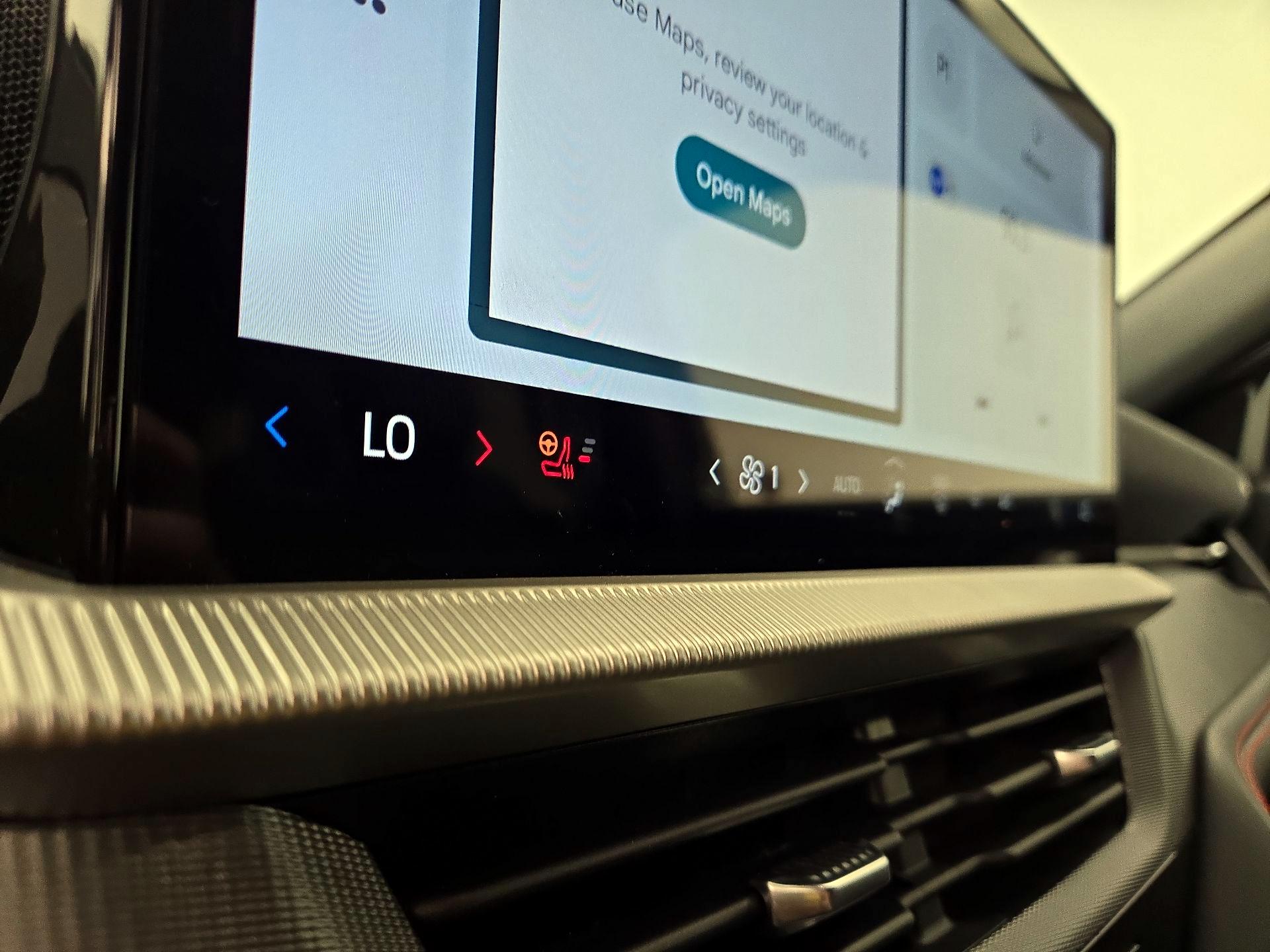 Thumbnail: 2025 Ford Explorer - 17