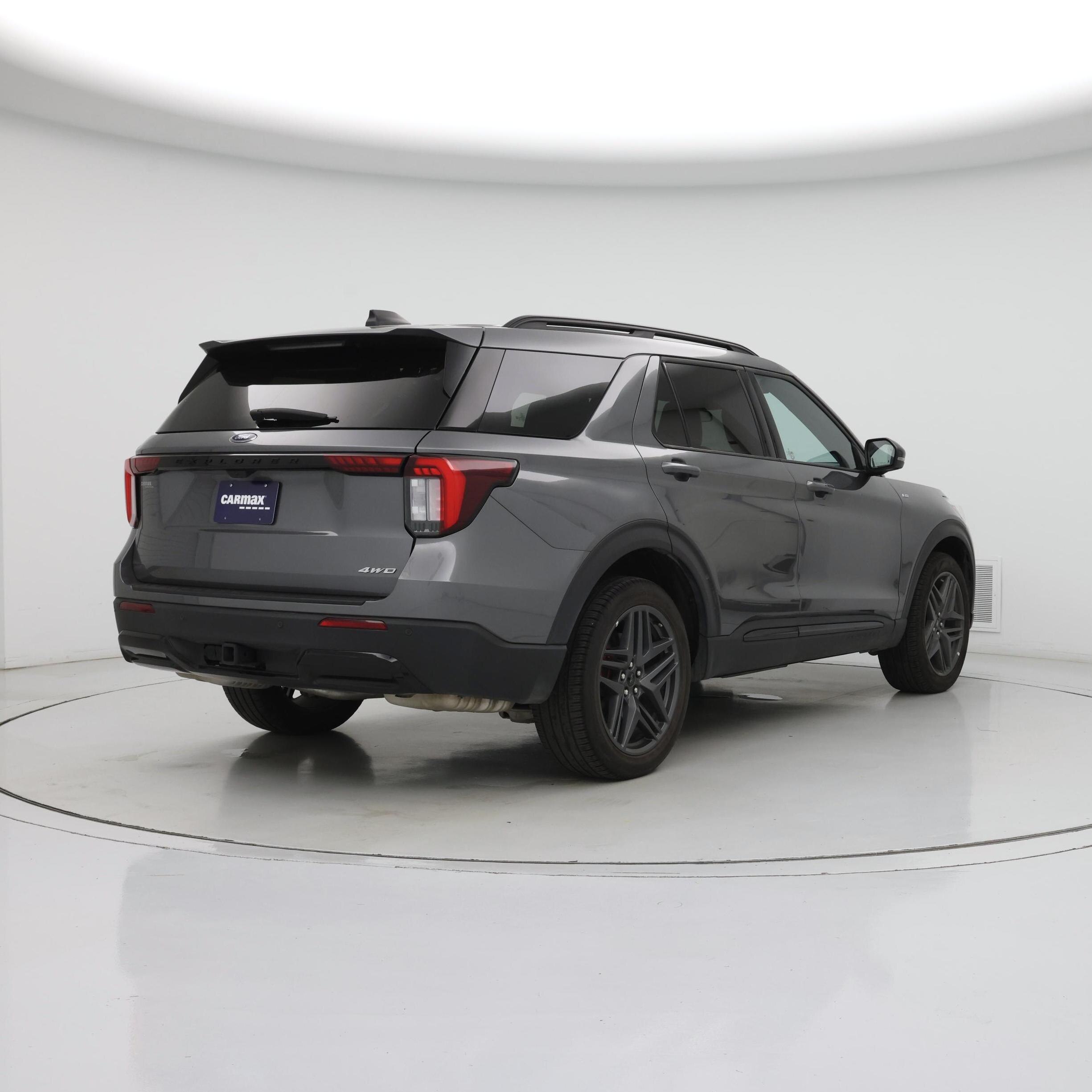 Thumbnail: 2025 Ford Explorer - 8