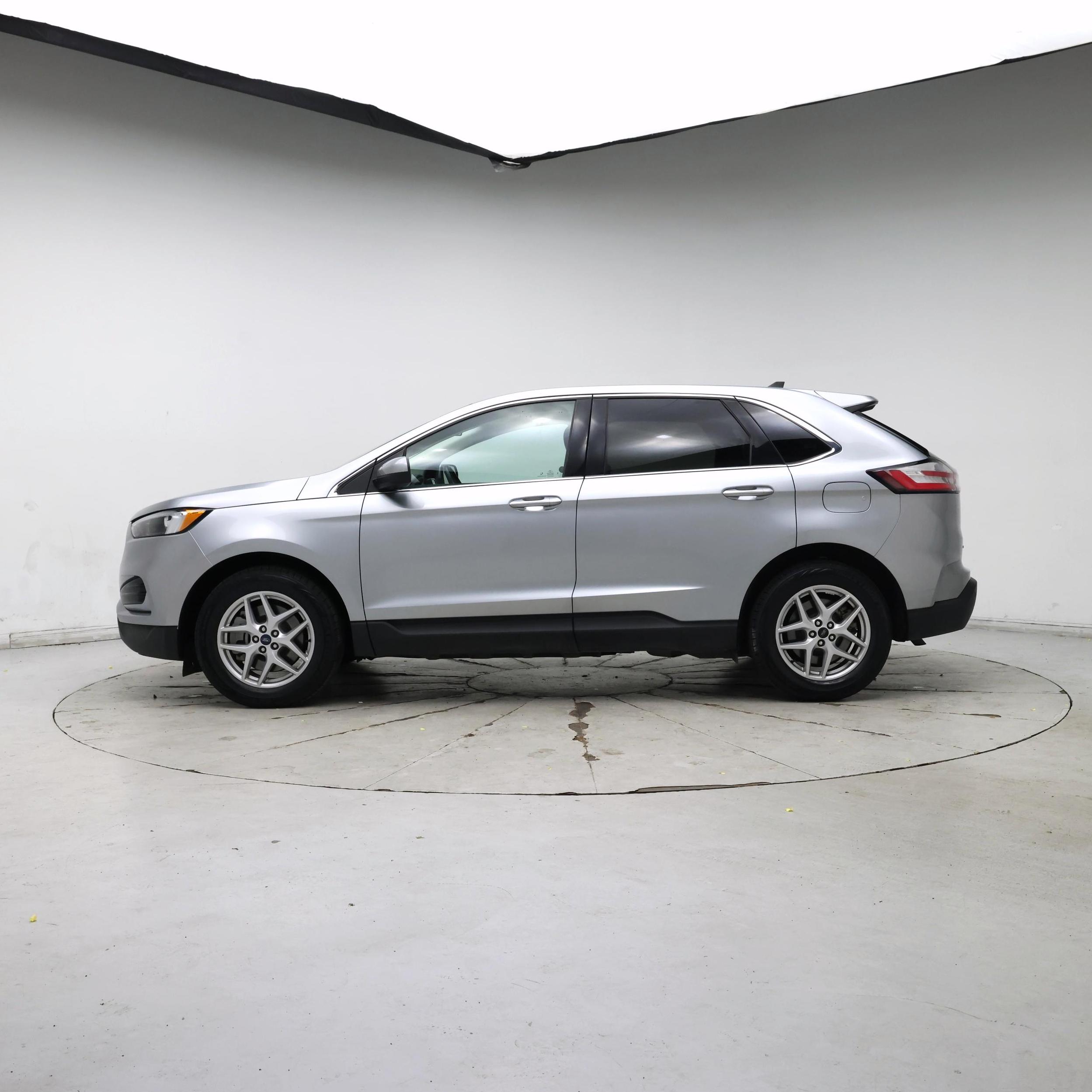Thumbnail: 2024 Ford Edge - 3