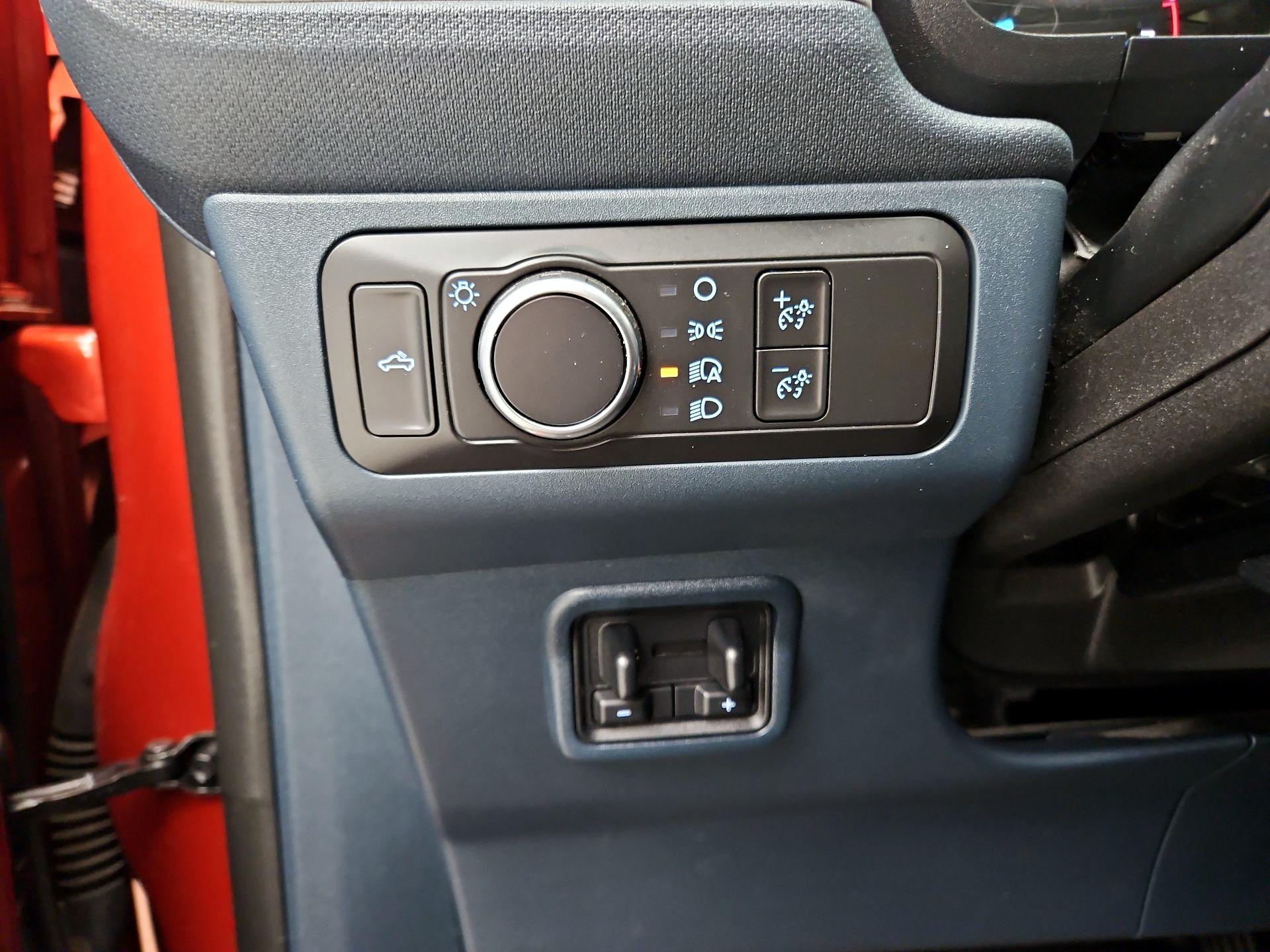 Thumbnail: 2022 Ford Maverick - 13