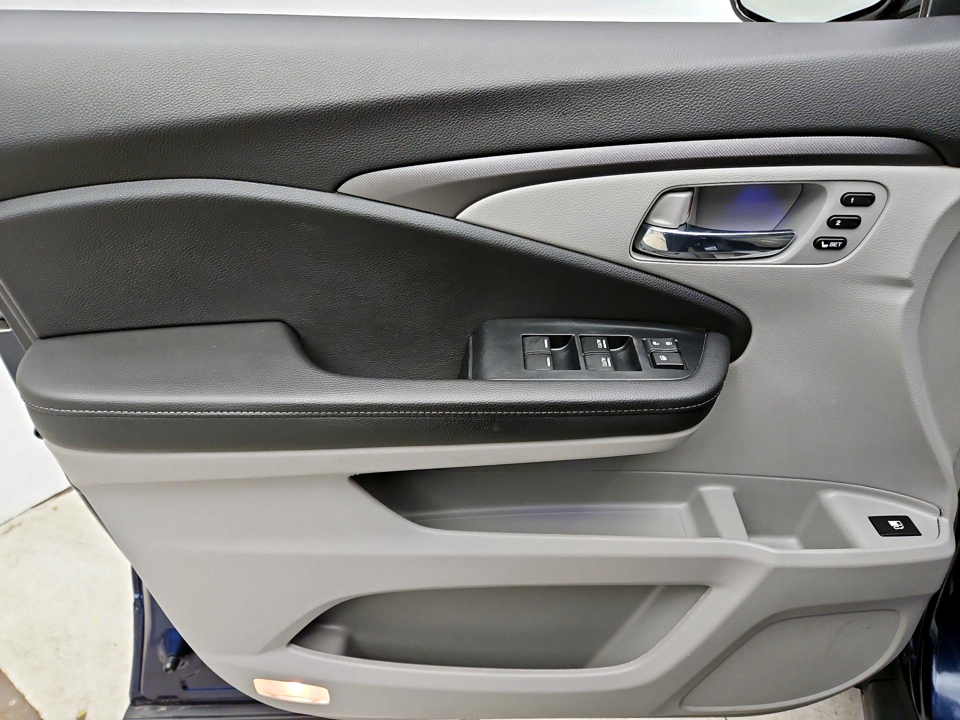 Thumbnail: 2023 Honda Ridgeline - 12