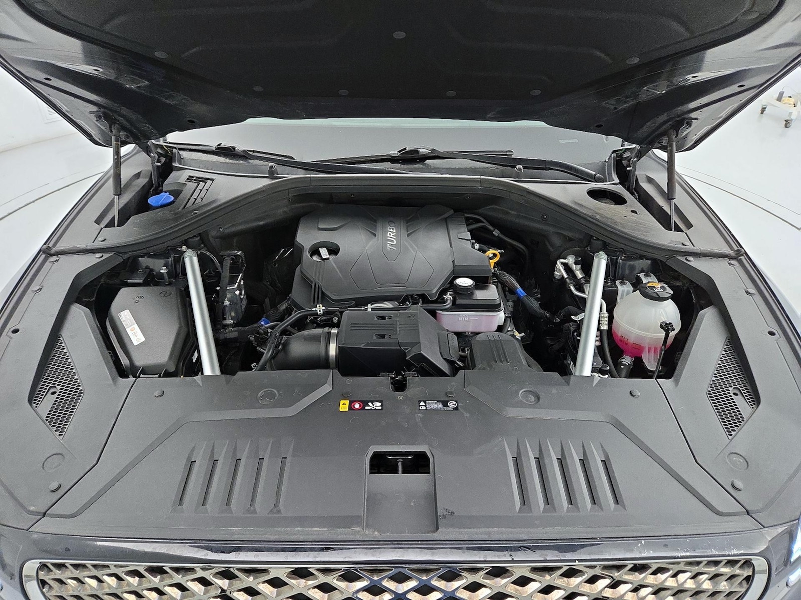 2025 GENESIS GV70 Standard - Photo 21
