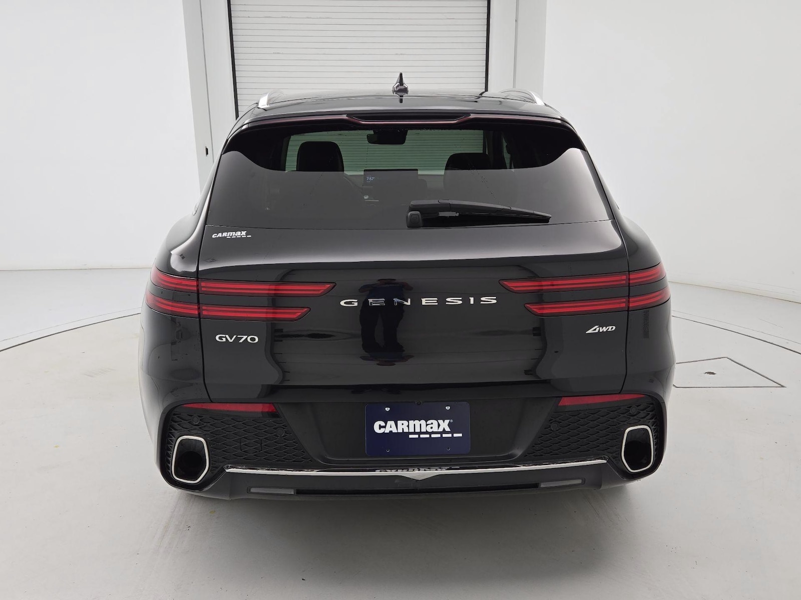 2025 GENESIS GV70 Standard - Photo 6