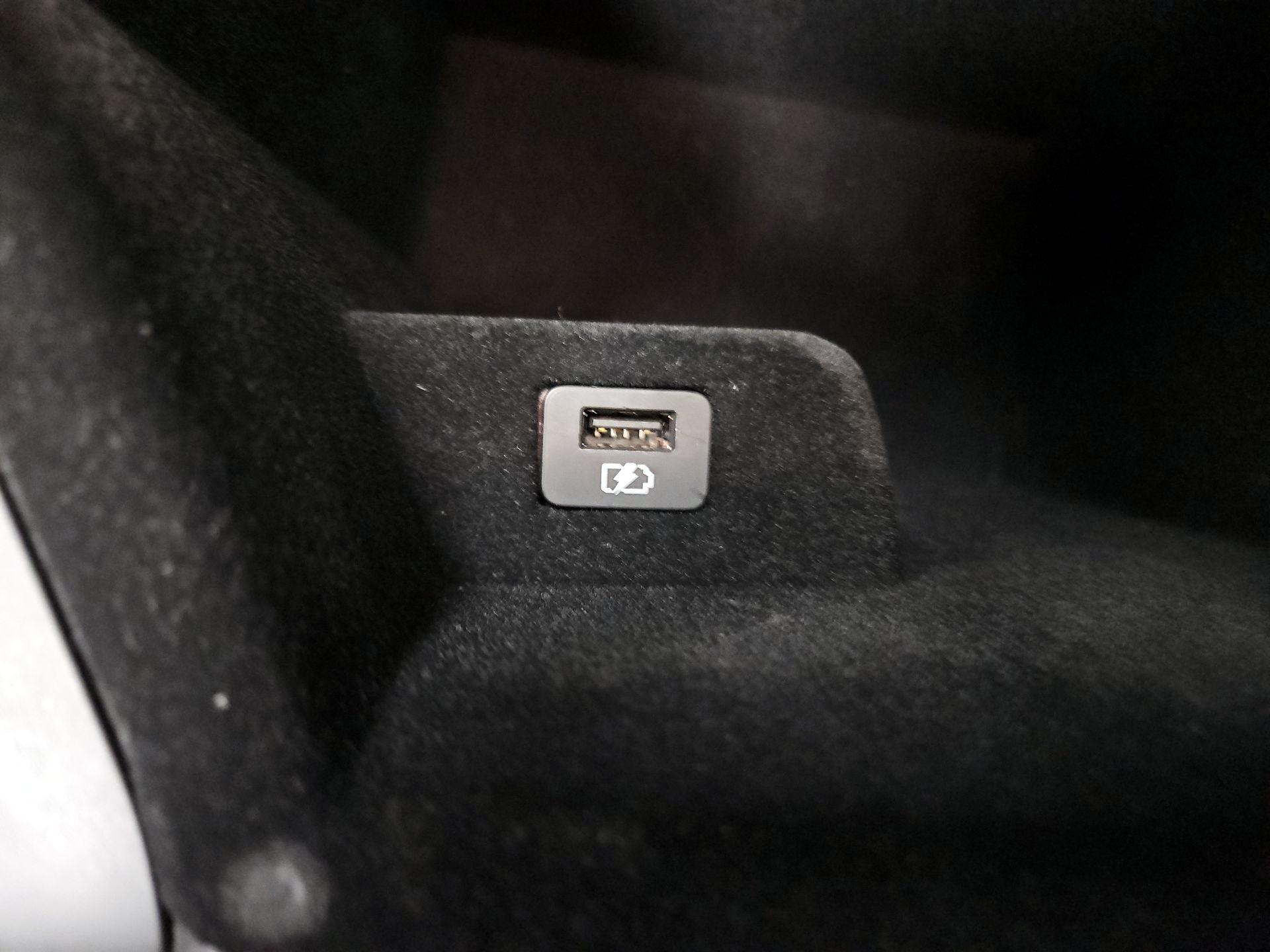 Thumbnail: 2023 INFINITI QX55 - 19